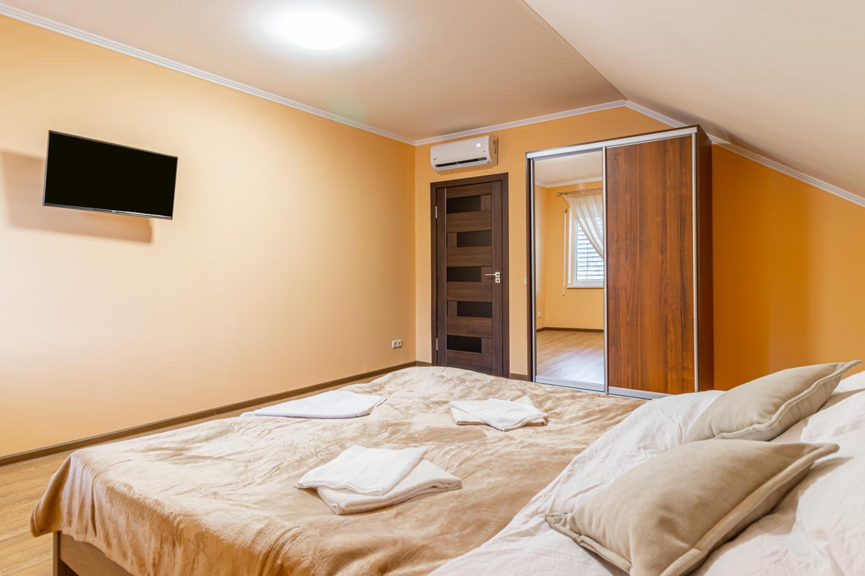 Deluxe Double Room photo 3