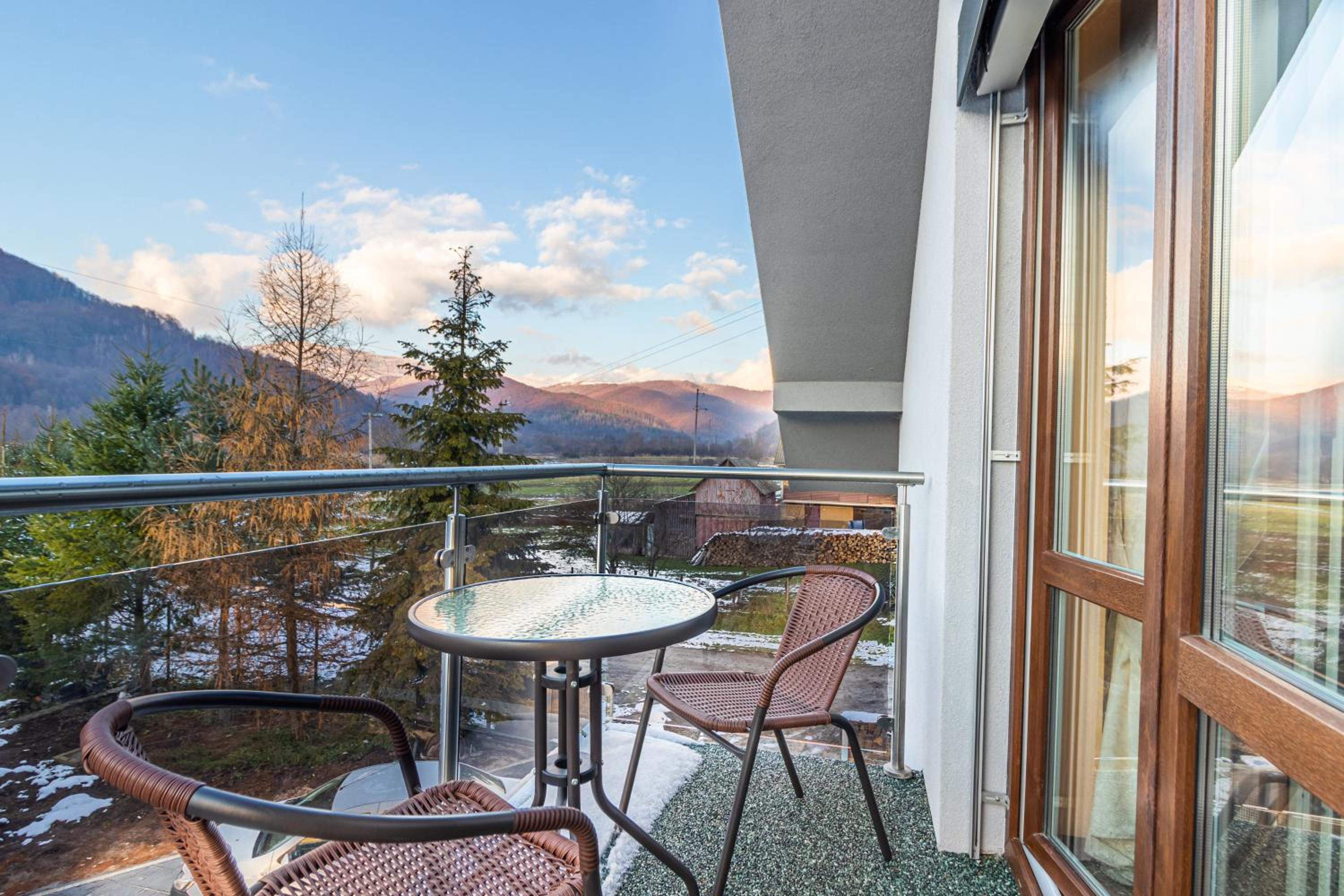 Double Room with Balcony photo 3