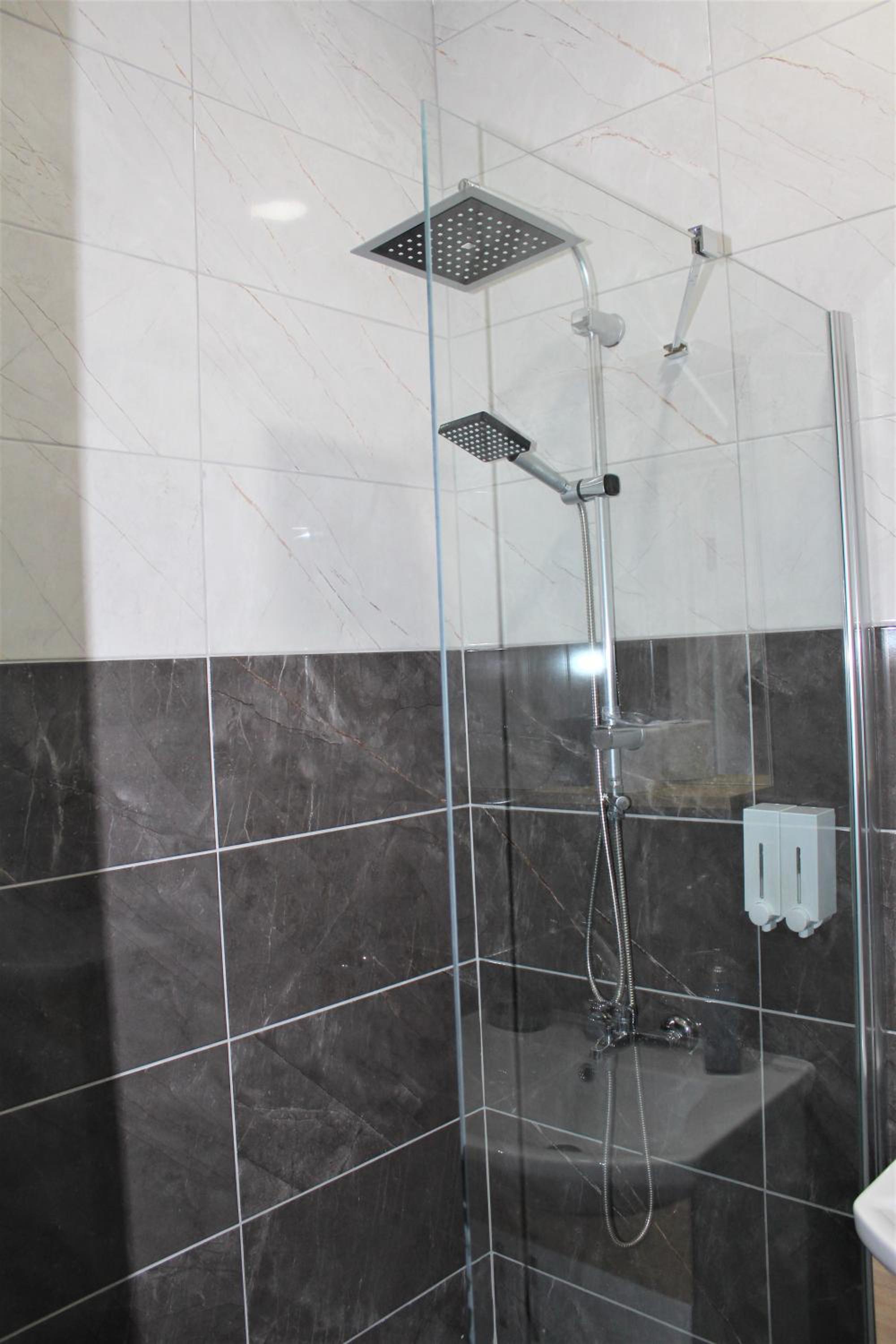Budget Triple Room photo 1