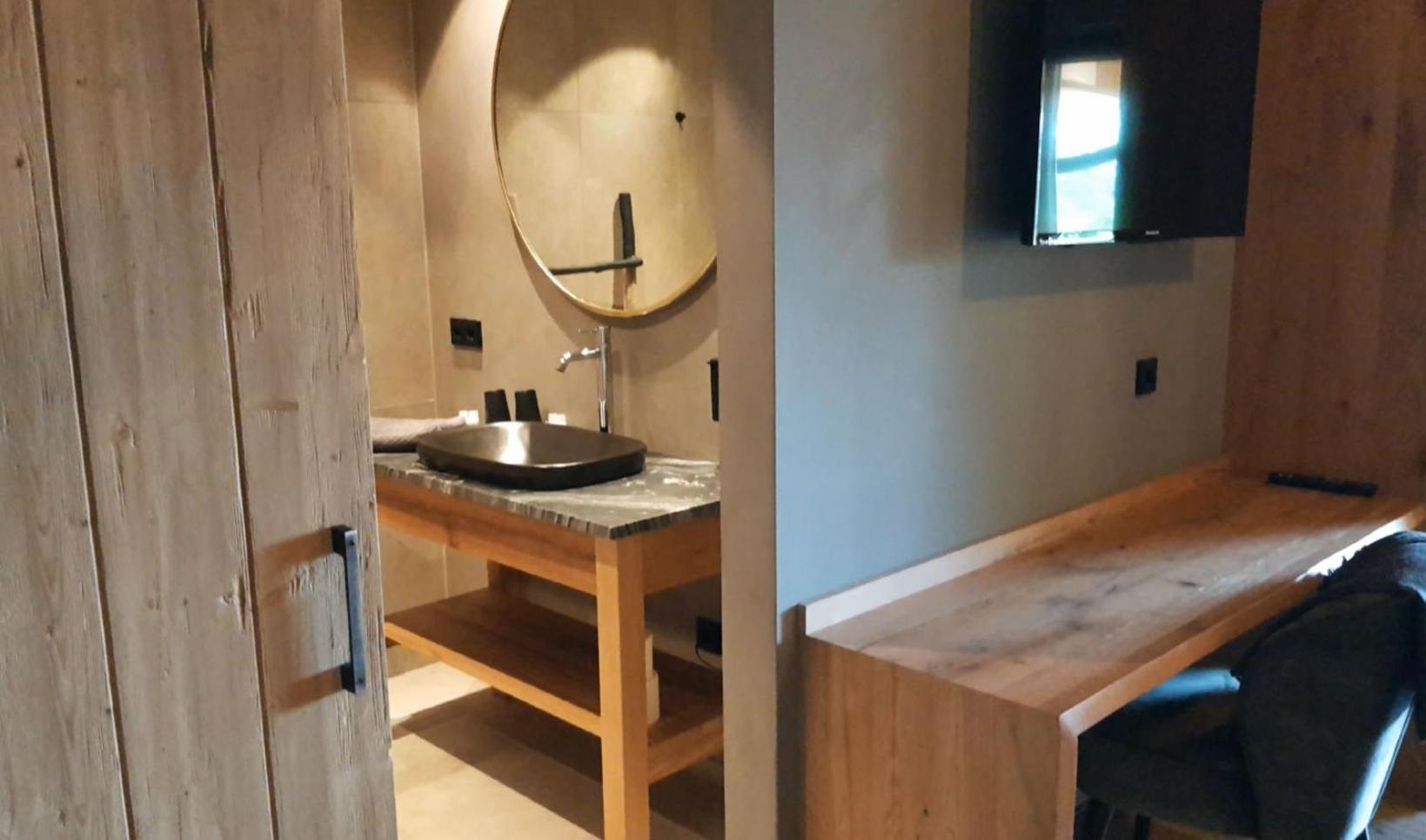 Triple Room with Balcony - Photo 2