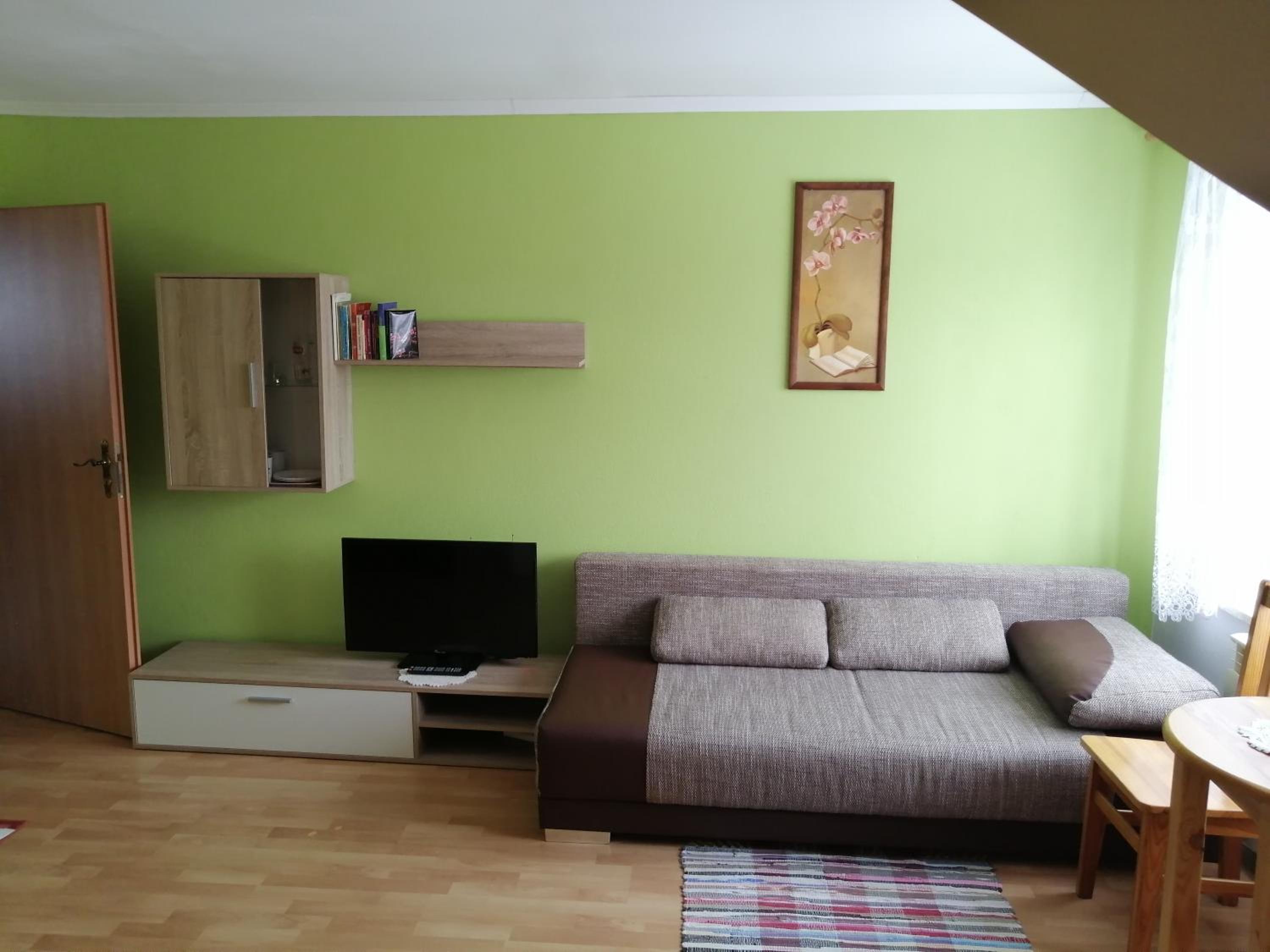 Quadruple Room with Bathroom - Photo 2