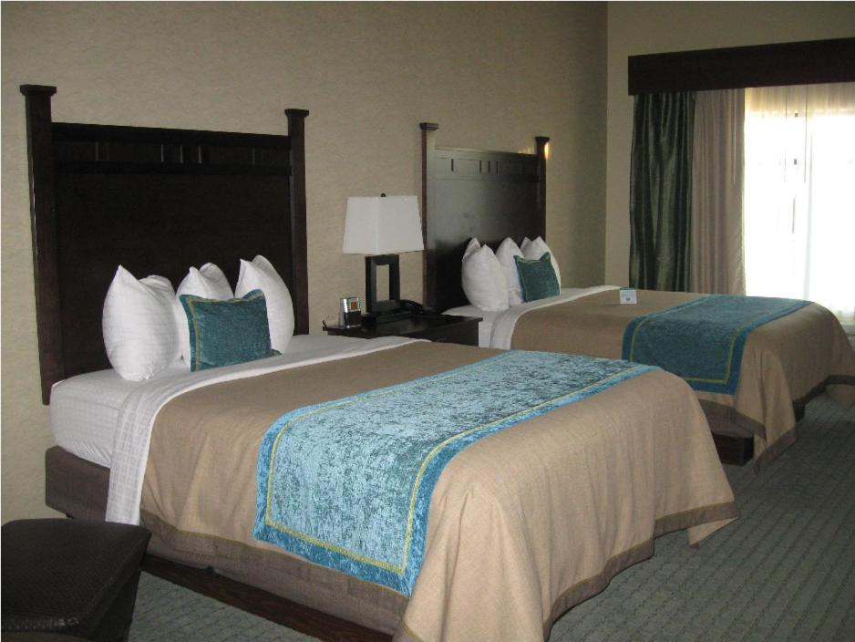 Queen Room with Two Queen Beds