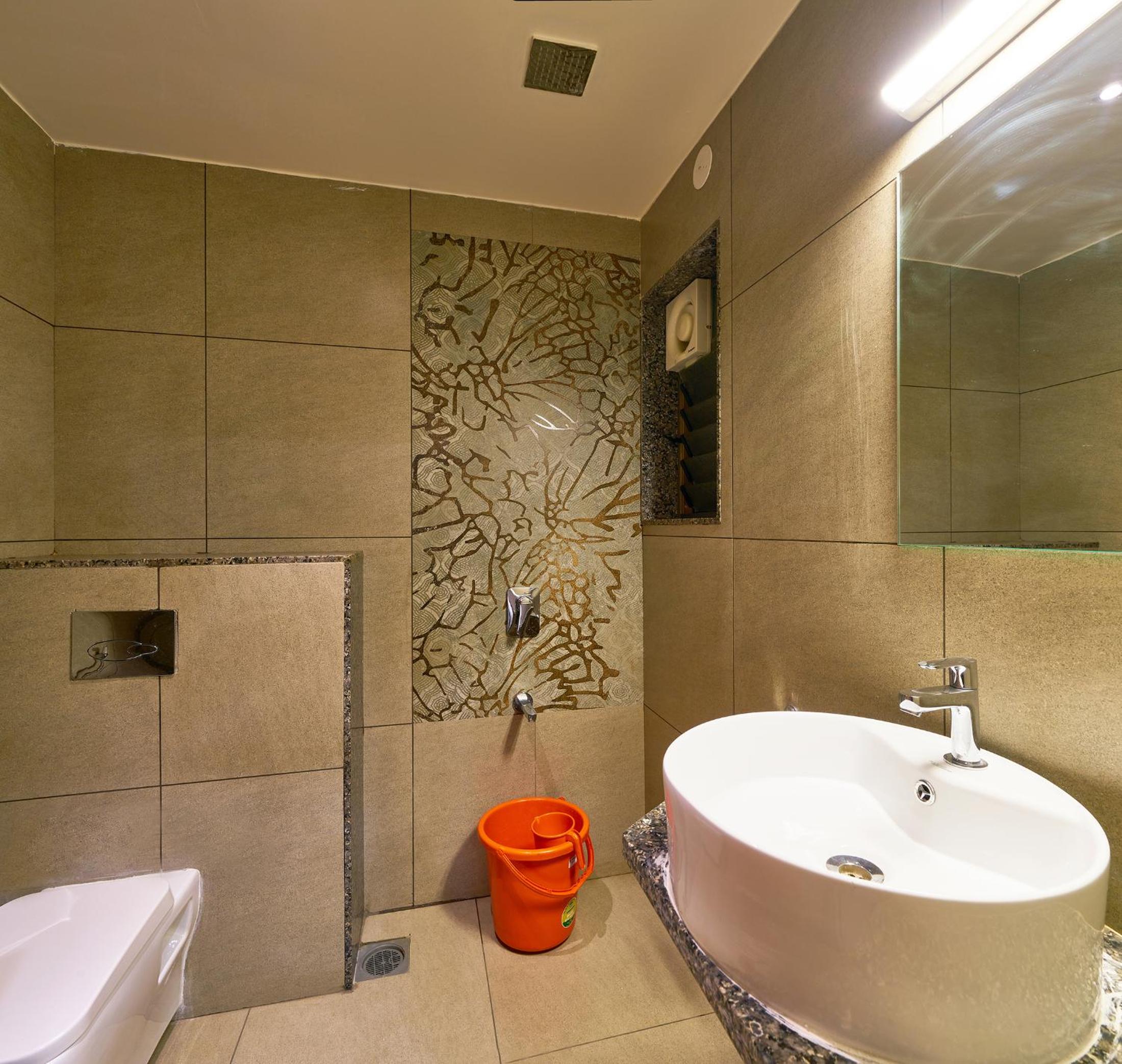 Deluxe Room - Photo 5