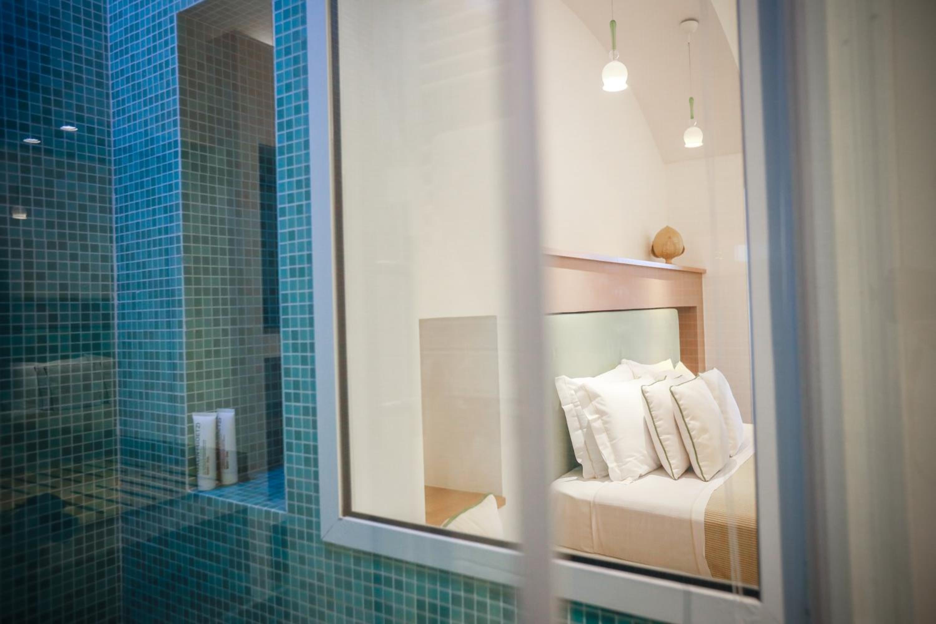 Junior Suite - Photo 9