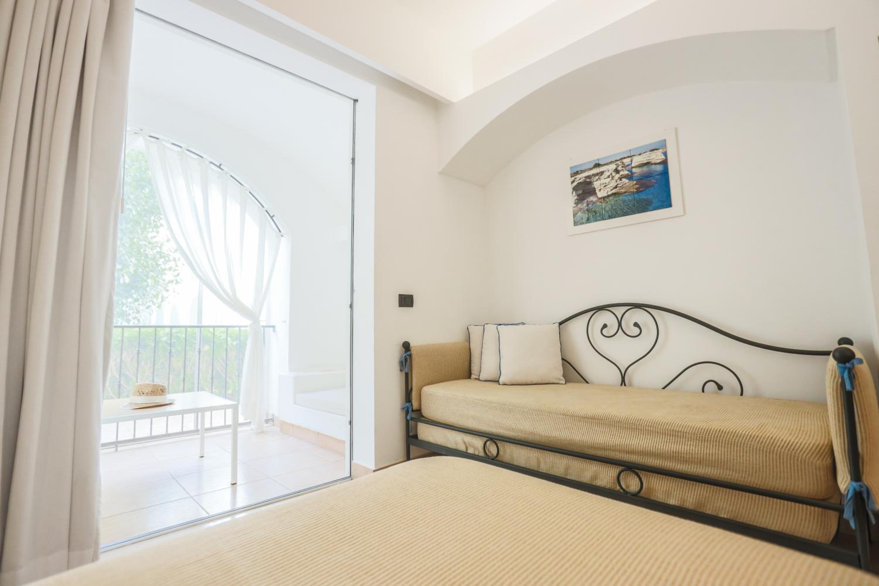 Superior Double Room - Photo 3