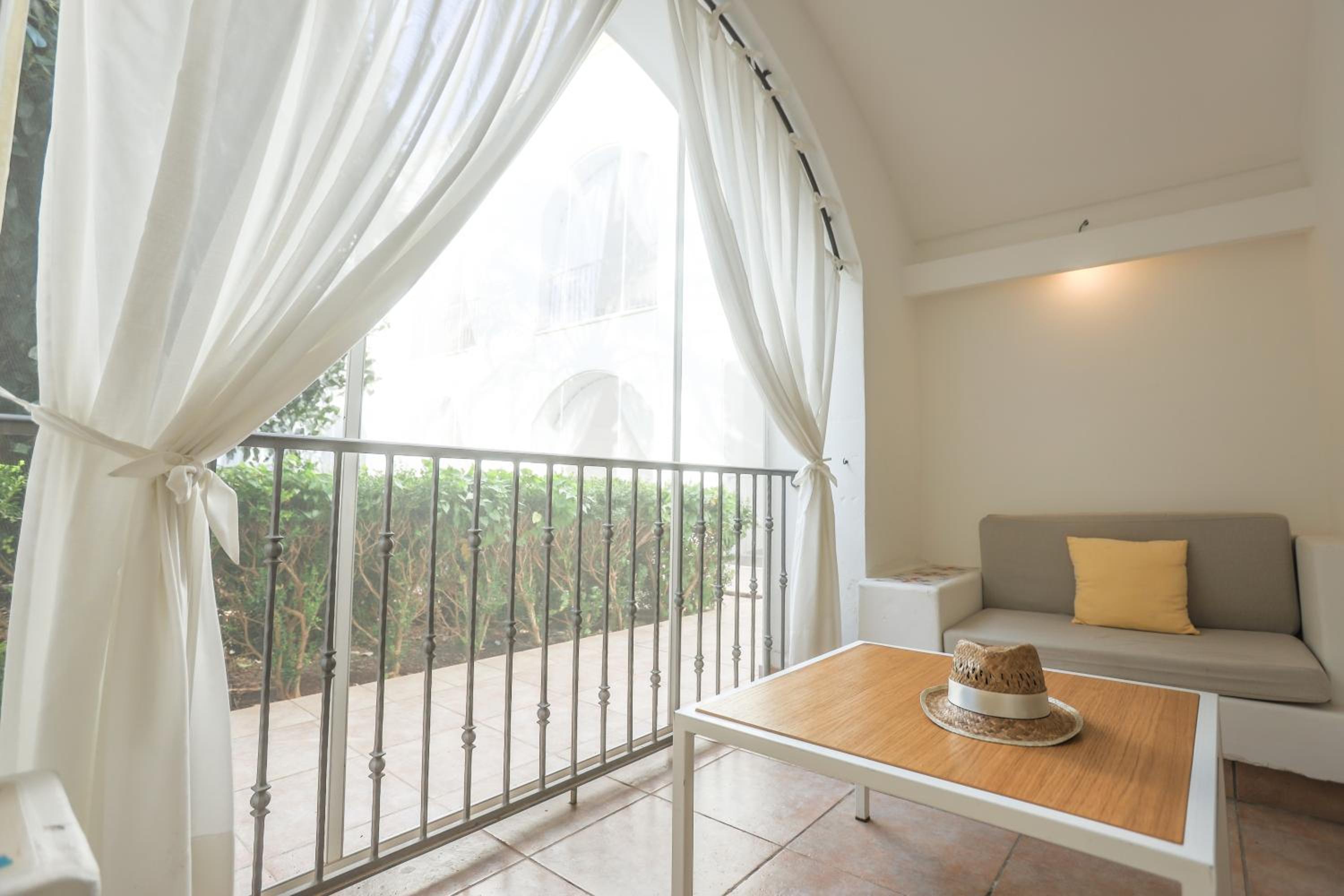 Superior Double Room - Photo 6