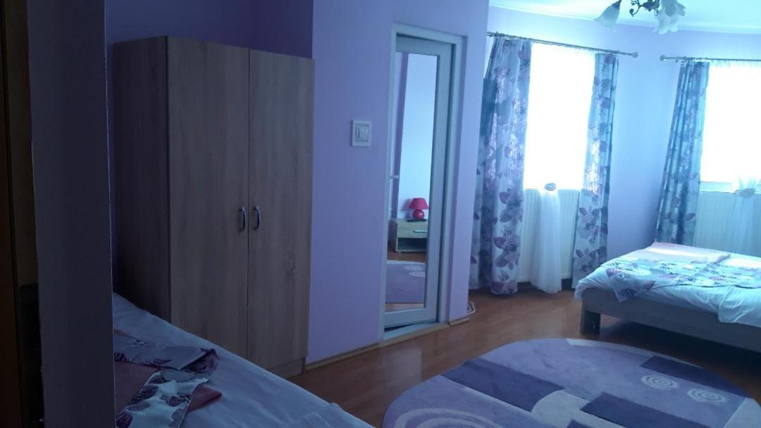 Family Room with Private Bathroom - Photo 1