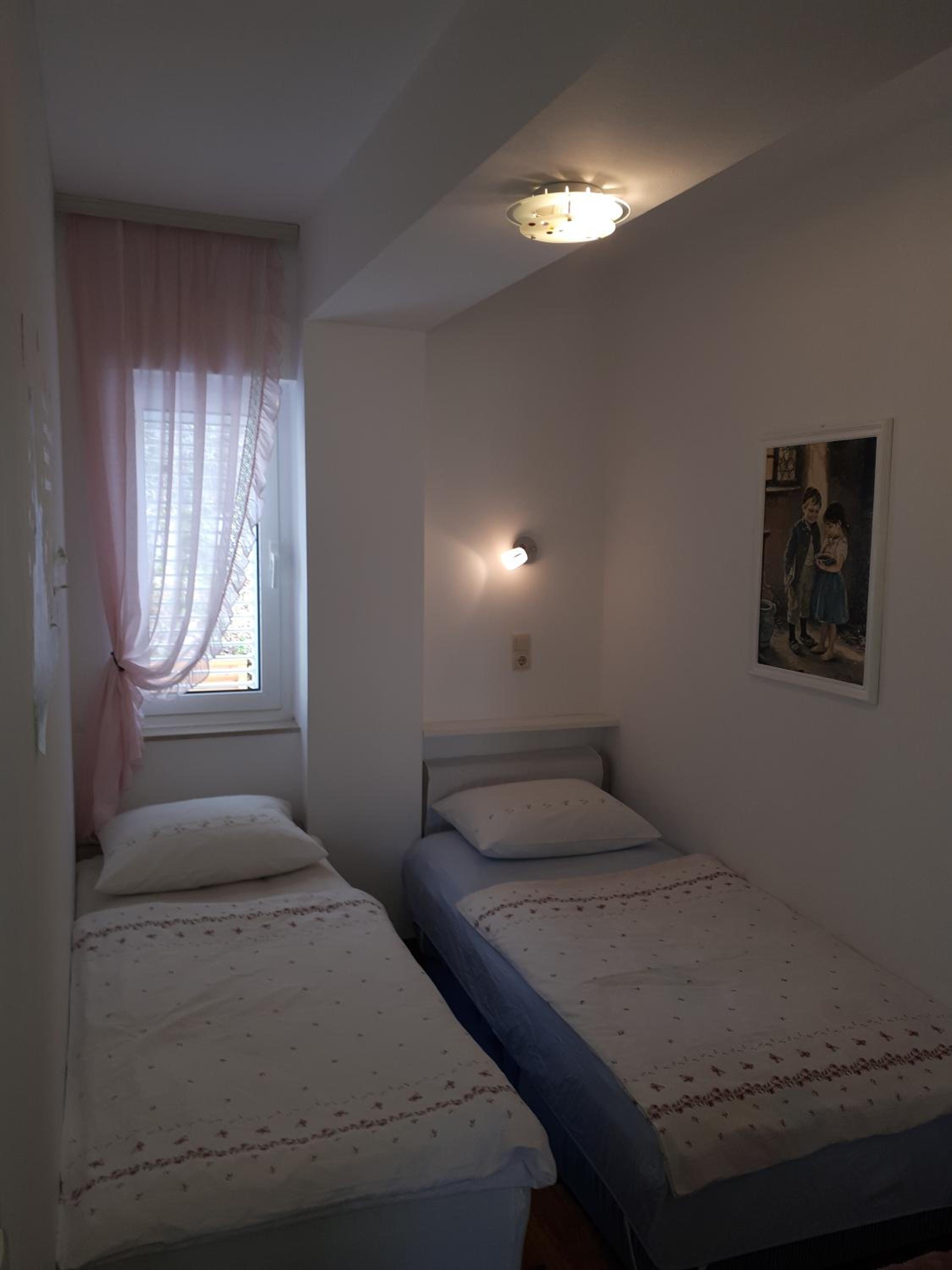 Apartment with Garden View - Photo 5