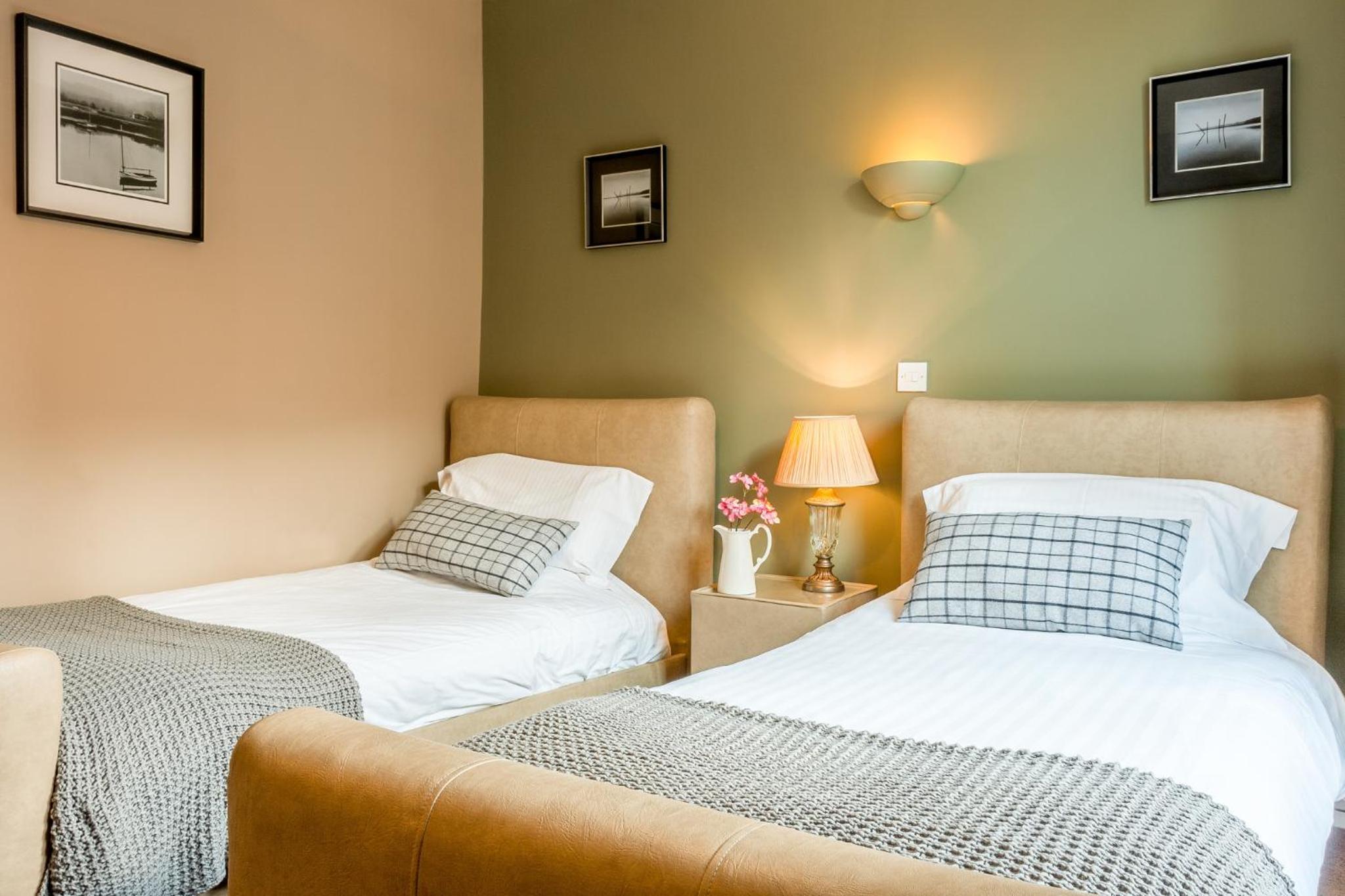 Standard Twin Room photo 1