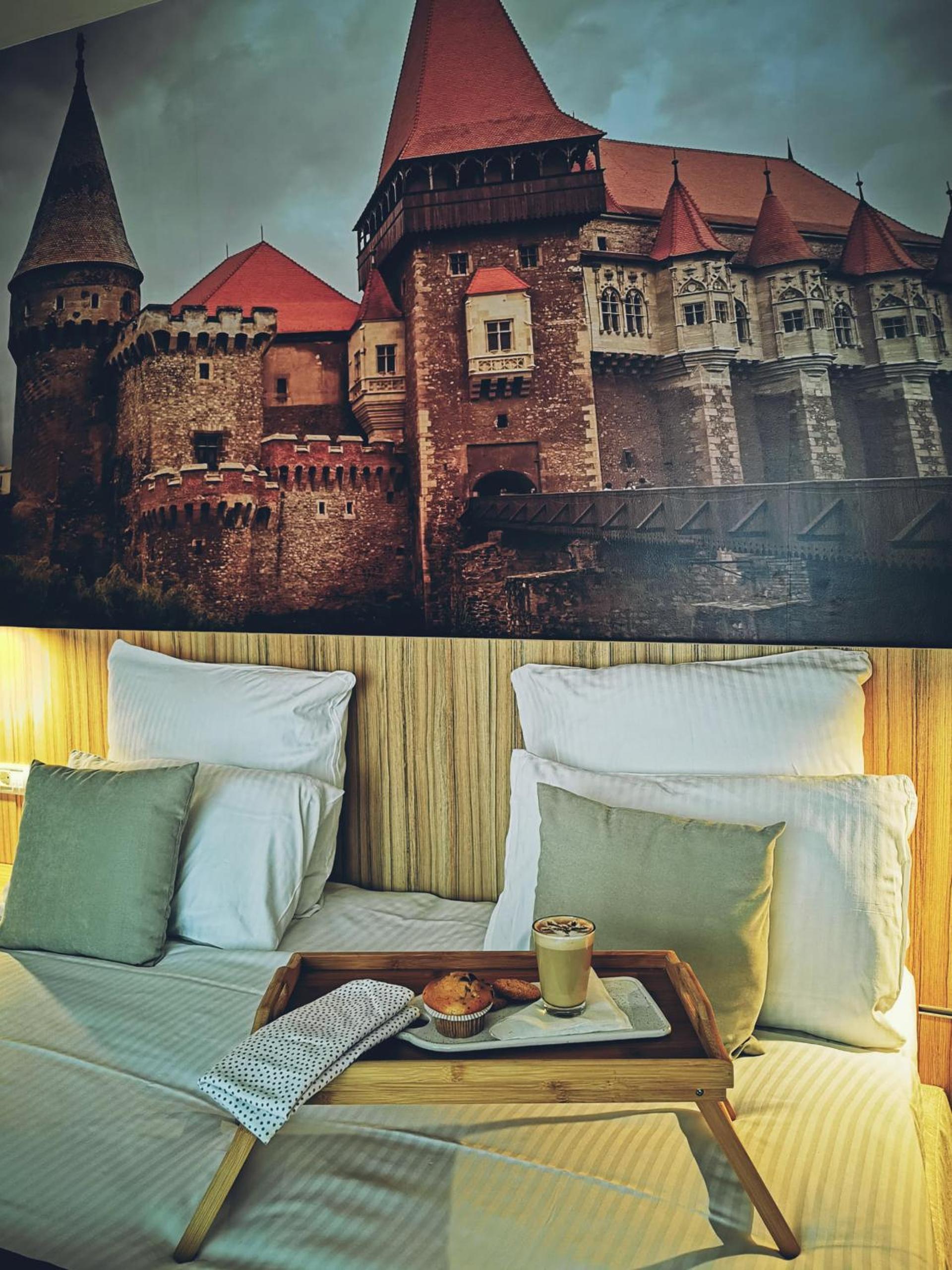 Deluxe Double or Twin Room photo 1