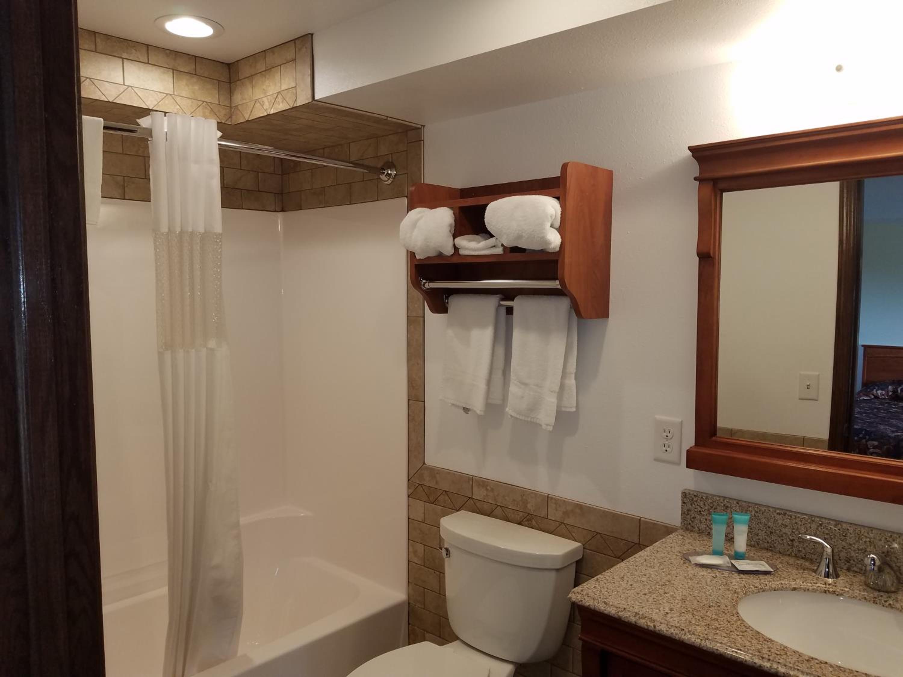 Standard King Room - Photo 2