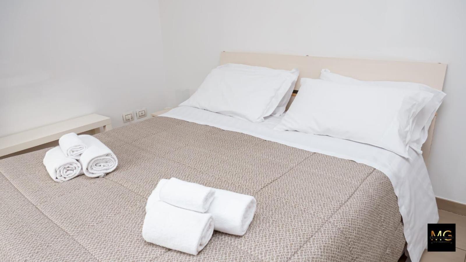 Deluxe Room - Photo 6