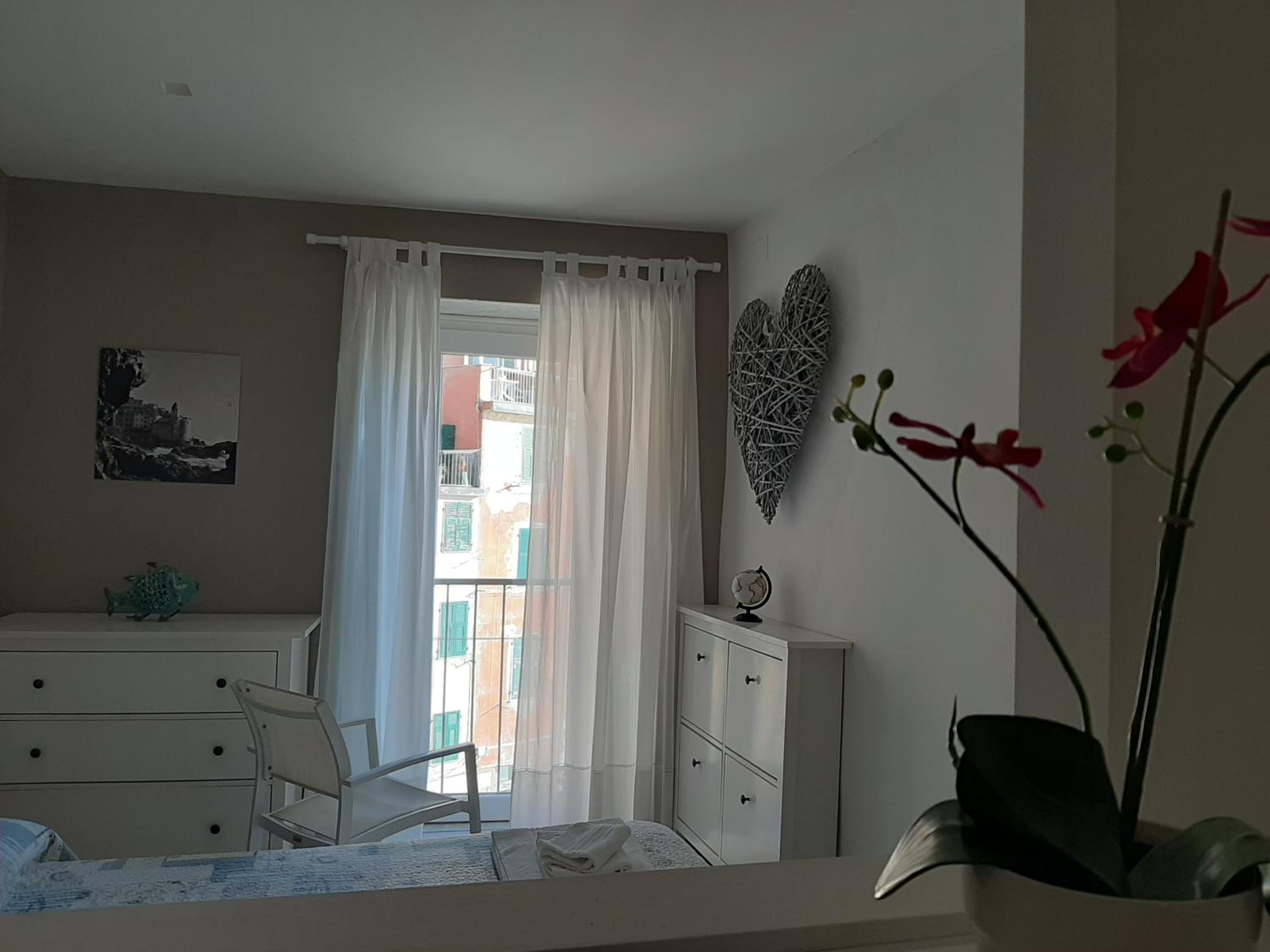 Apartment with Sea View - Photo 15