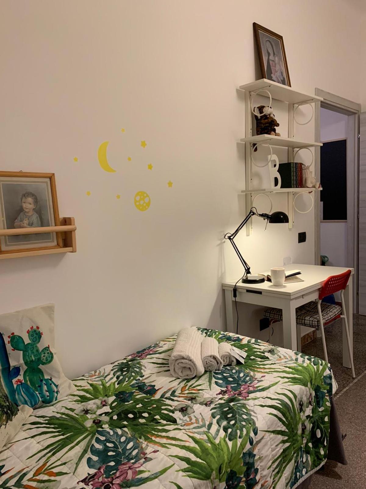 Two-Bedroom Apartment - Photo 19