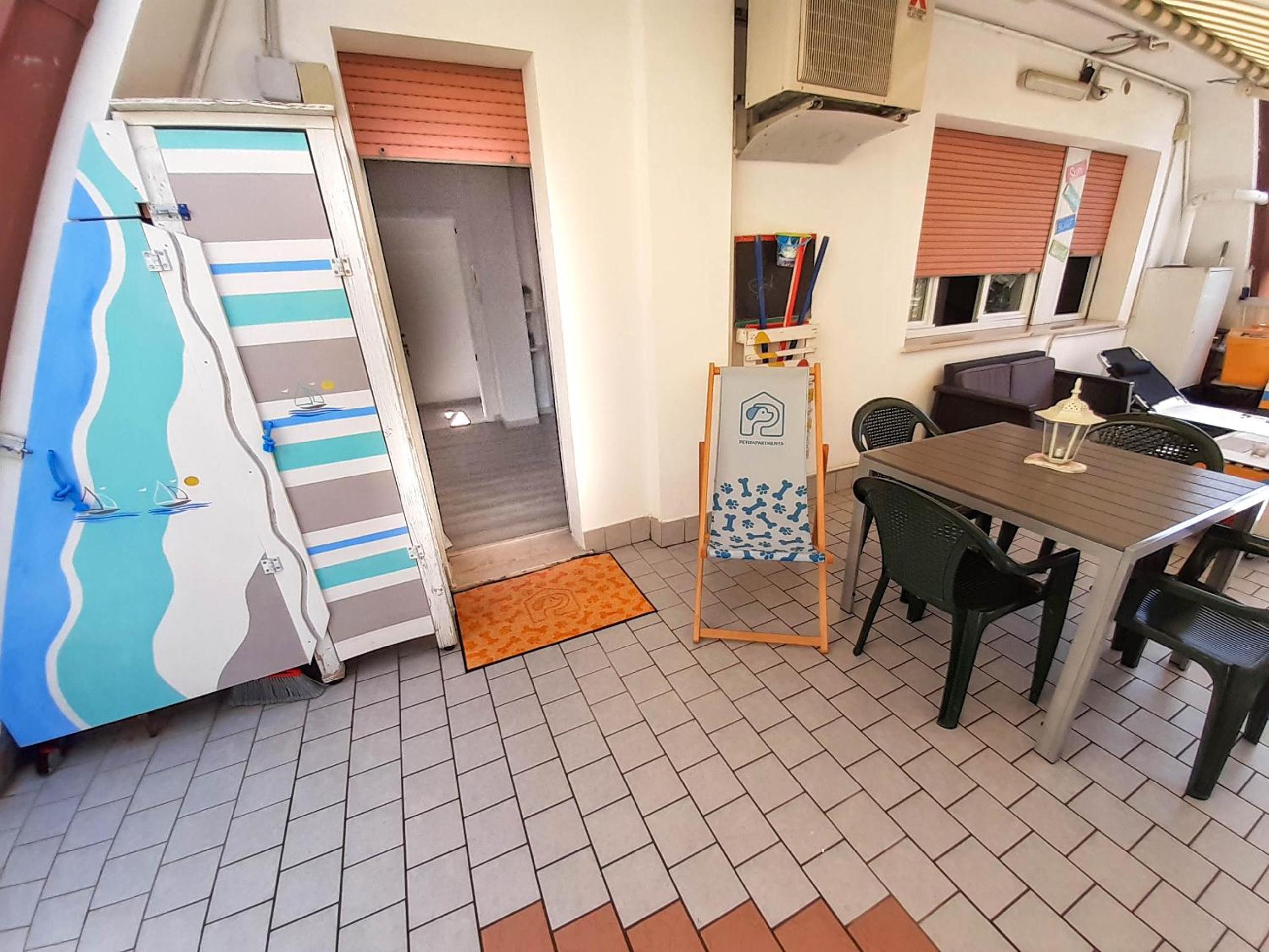 Apartment with Terrace - Photo 55