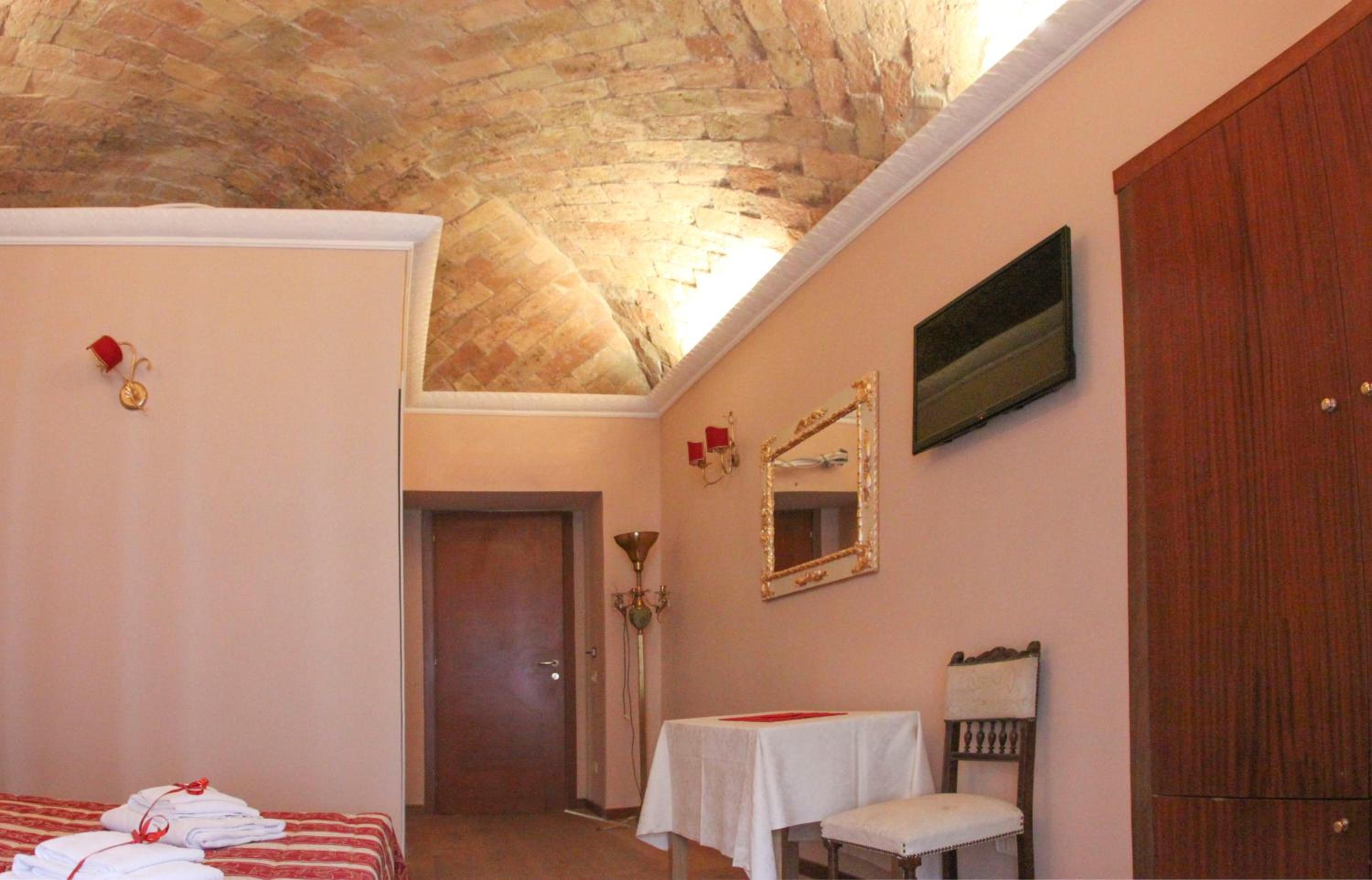 Triple Room photo 2