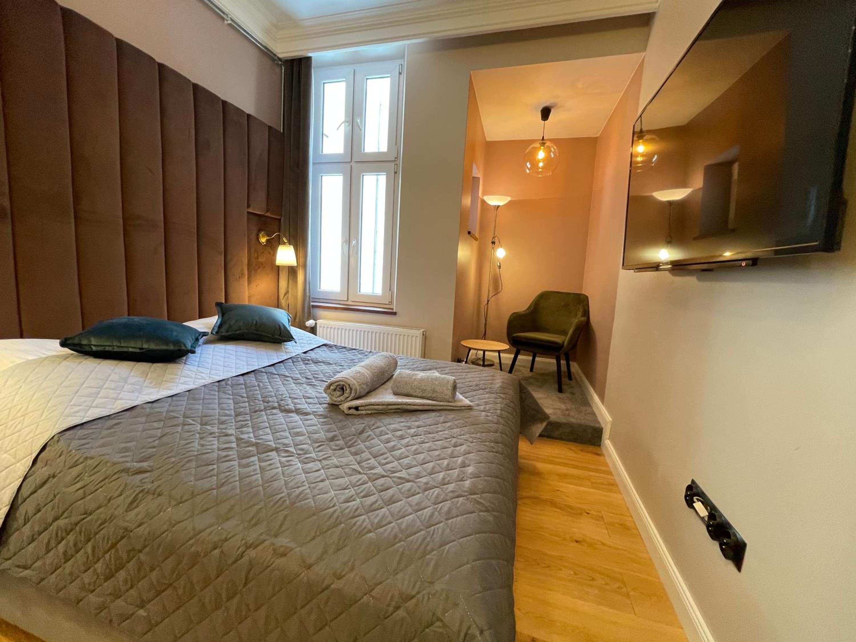 Small Double Room photo 3