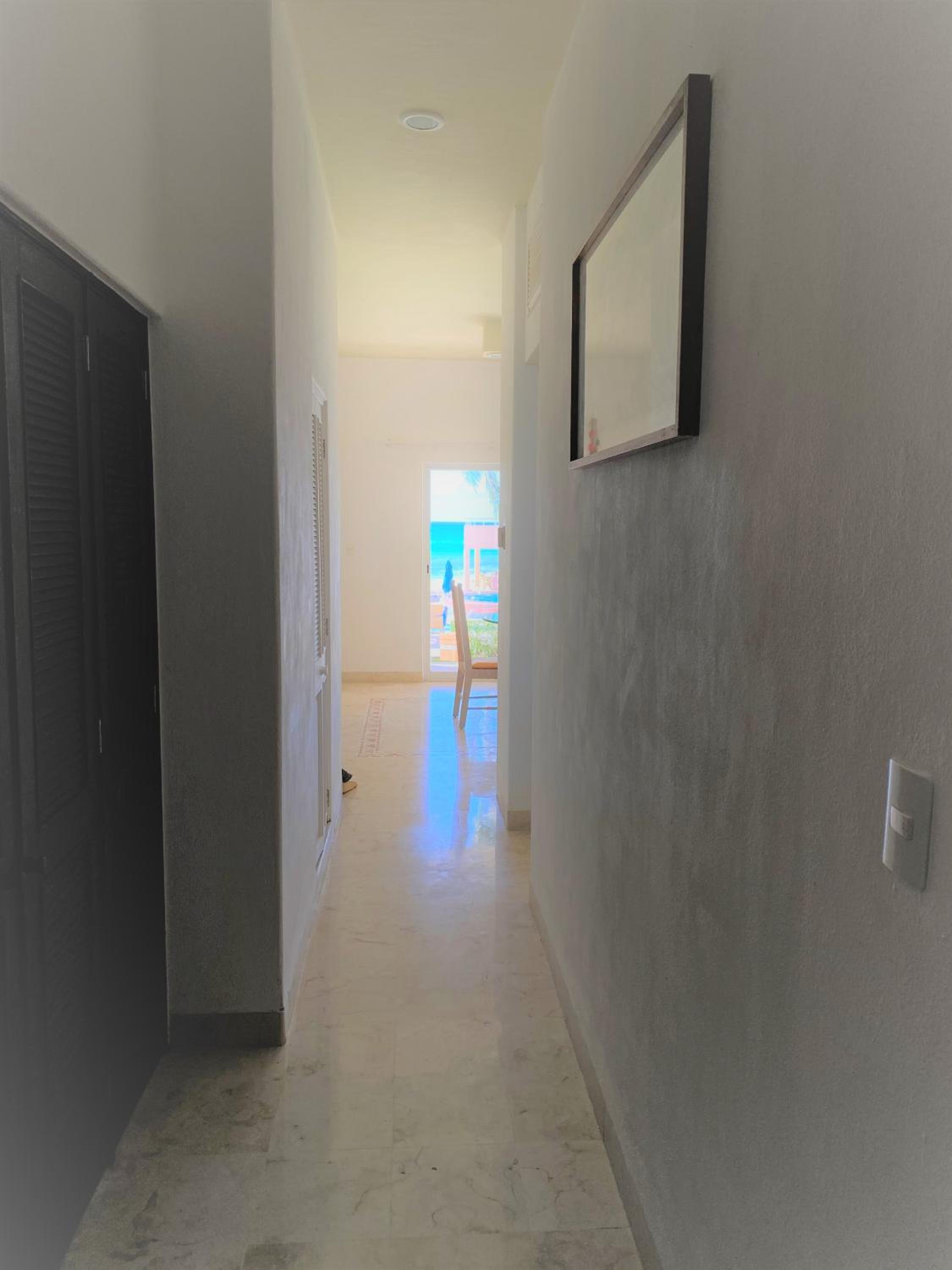 One-Bedroom Apartment - Photo 8