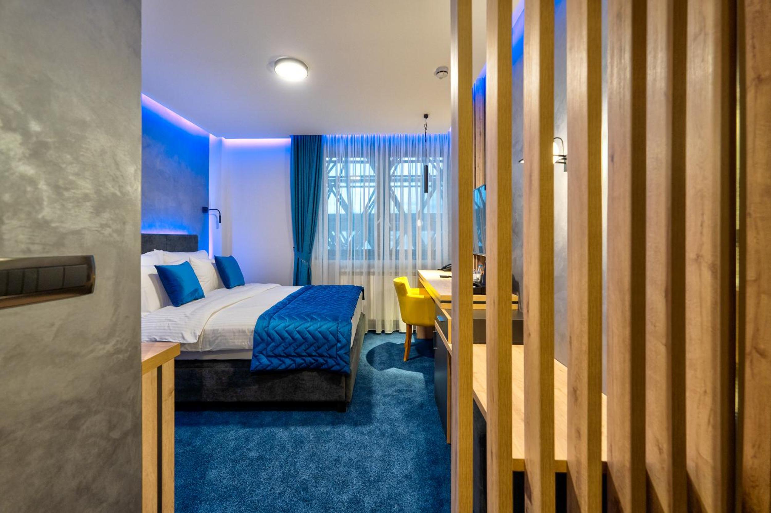 Standard Double Room - Photo 1