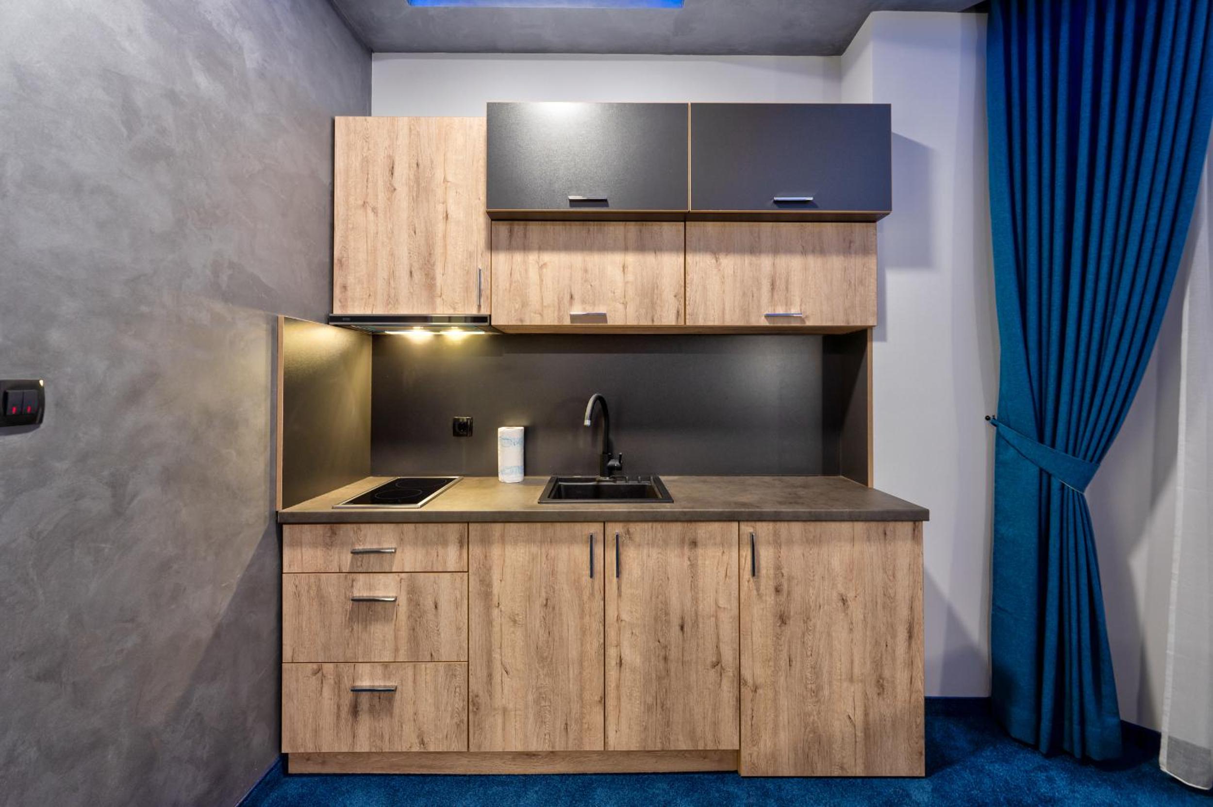 Studio Apartment - Photo 4