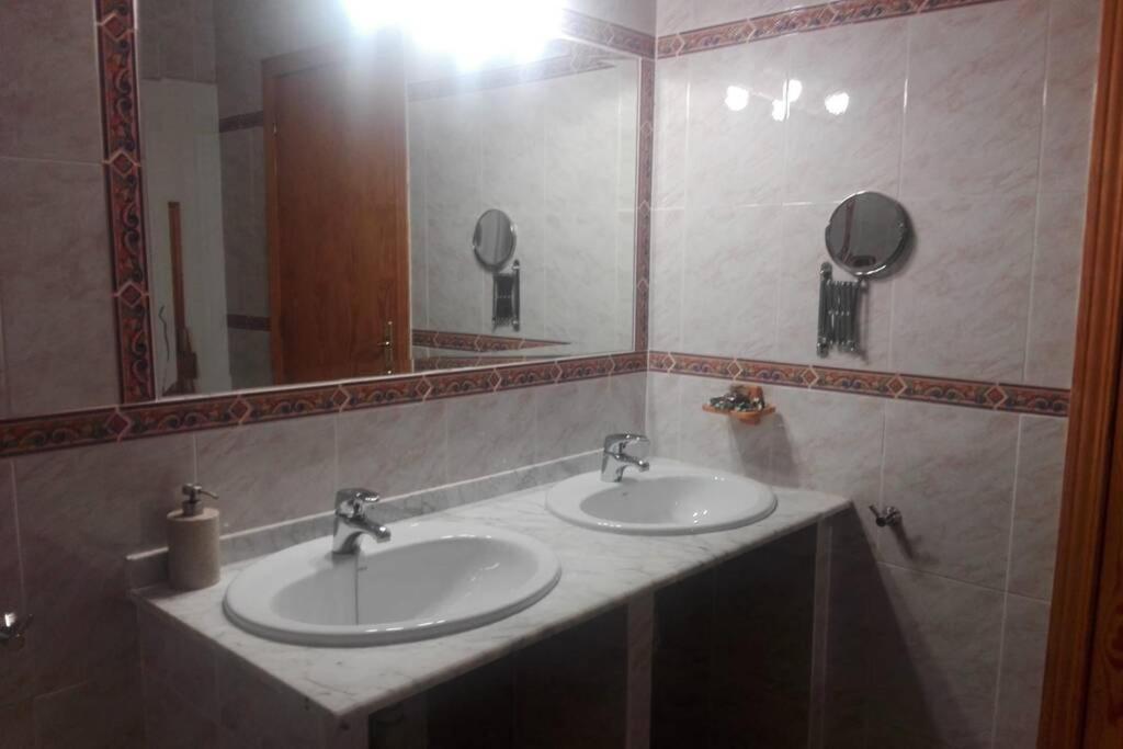 One-Bedroom Apartment - Photo 23