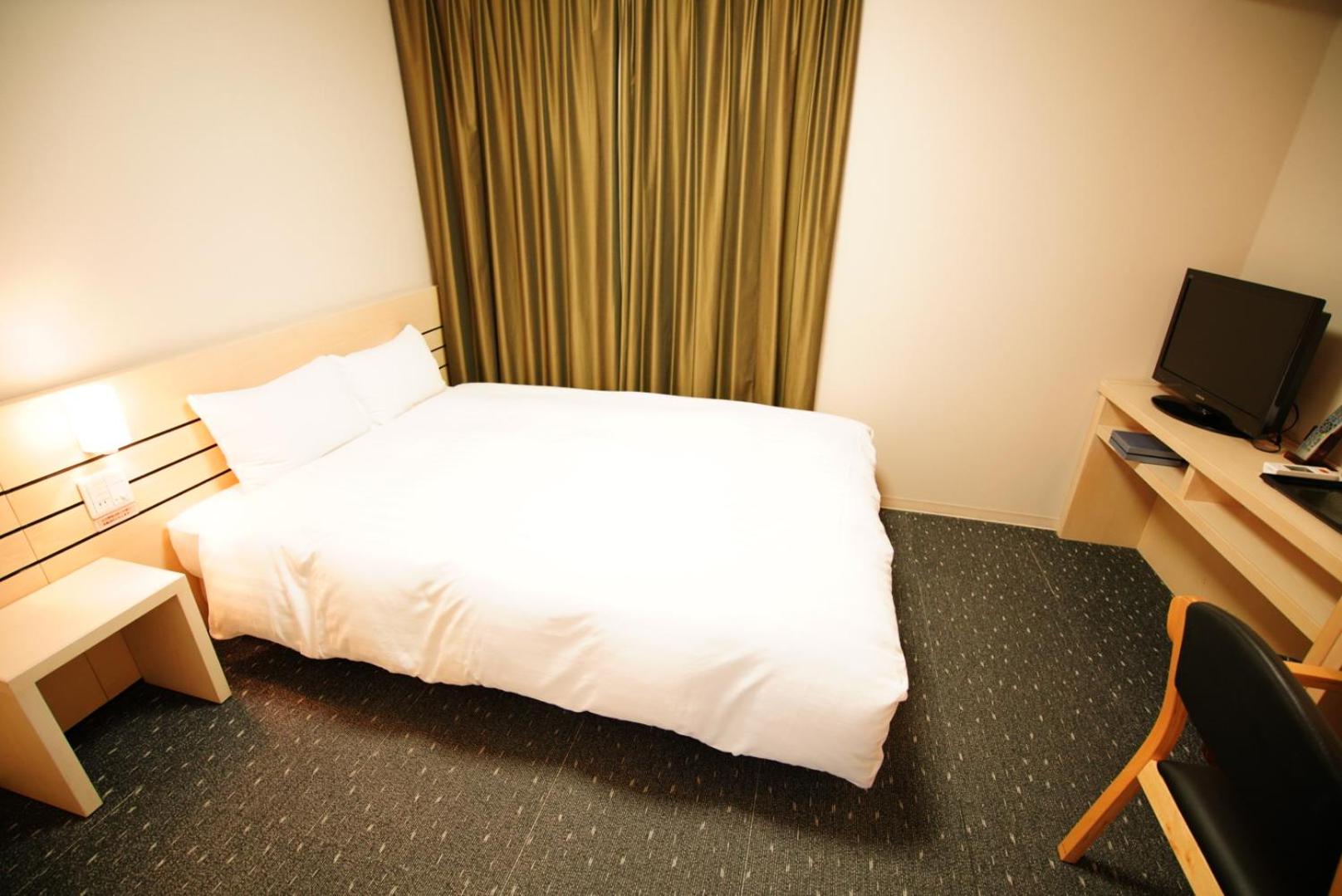 Double Room - Non-Smoking  - Photo 1