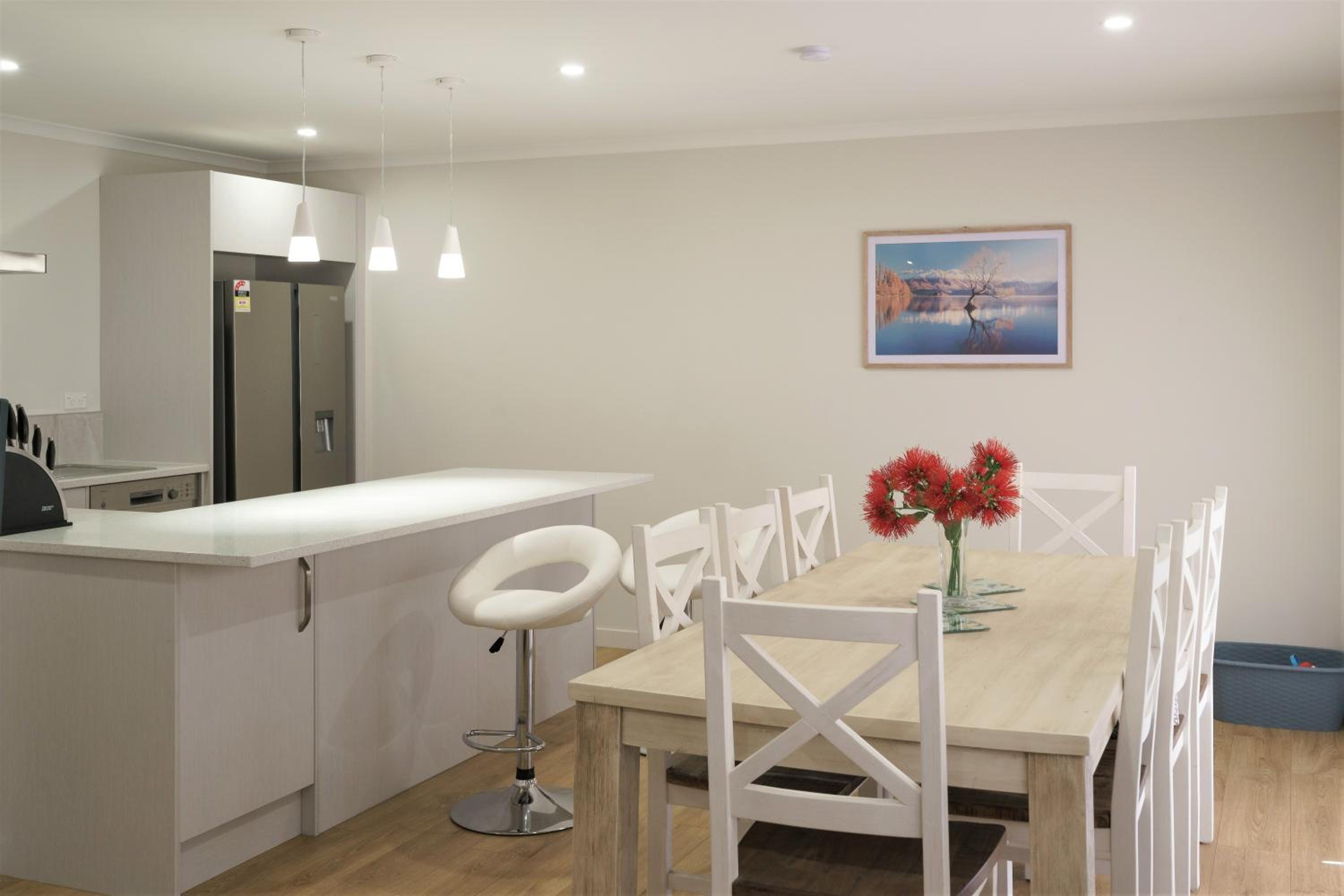Three-Bedroom Apartment - Photo 12