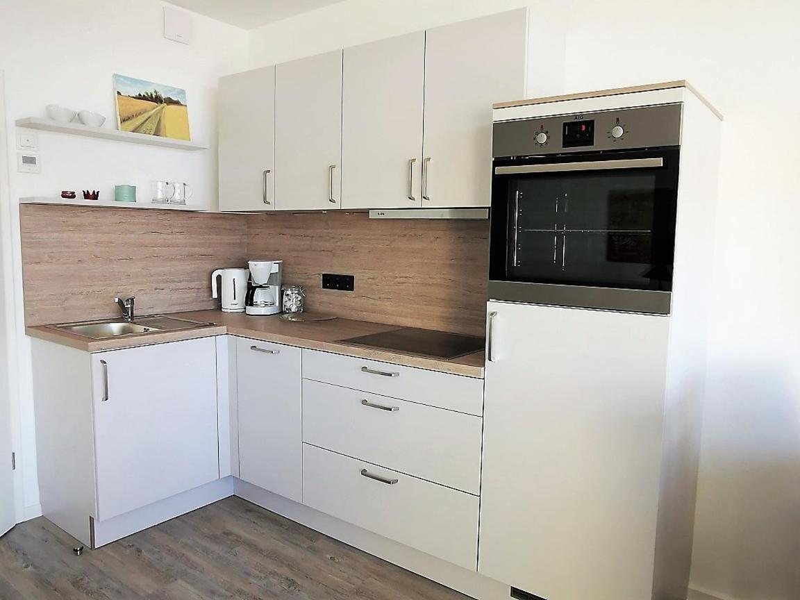 Apartment with Sea View photo 2