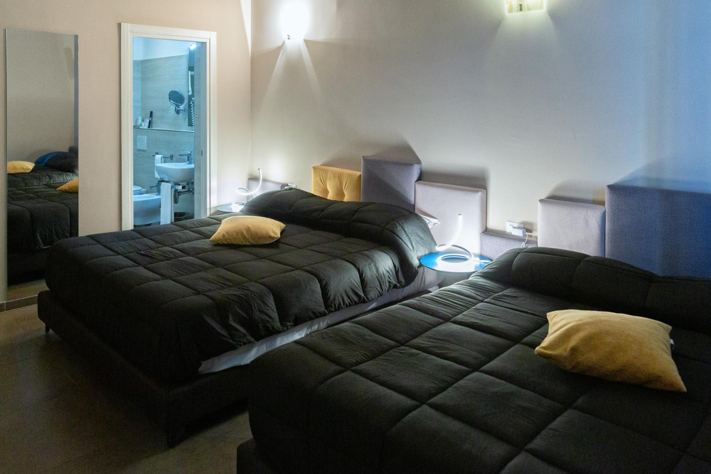 Deluxe Quadruple Room photo 1