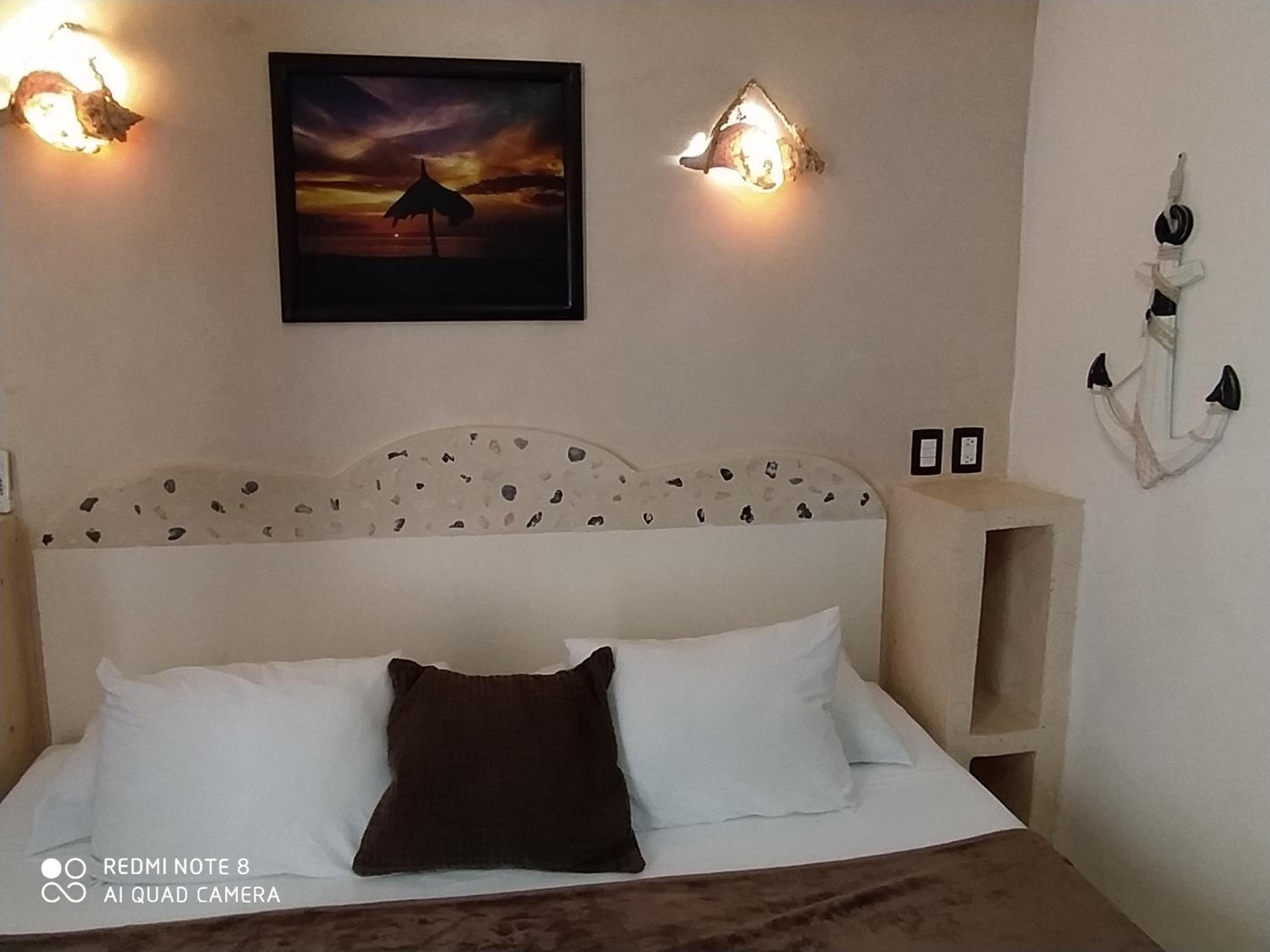 One-Bedroom Apartment - Photo 28