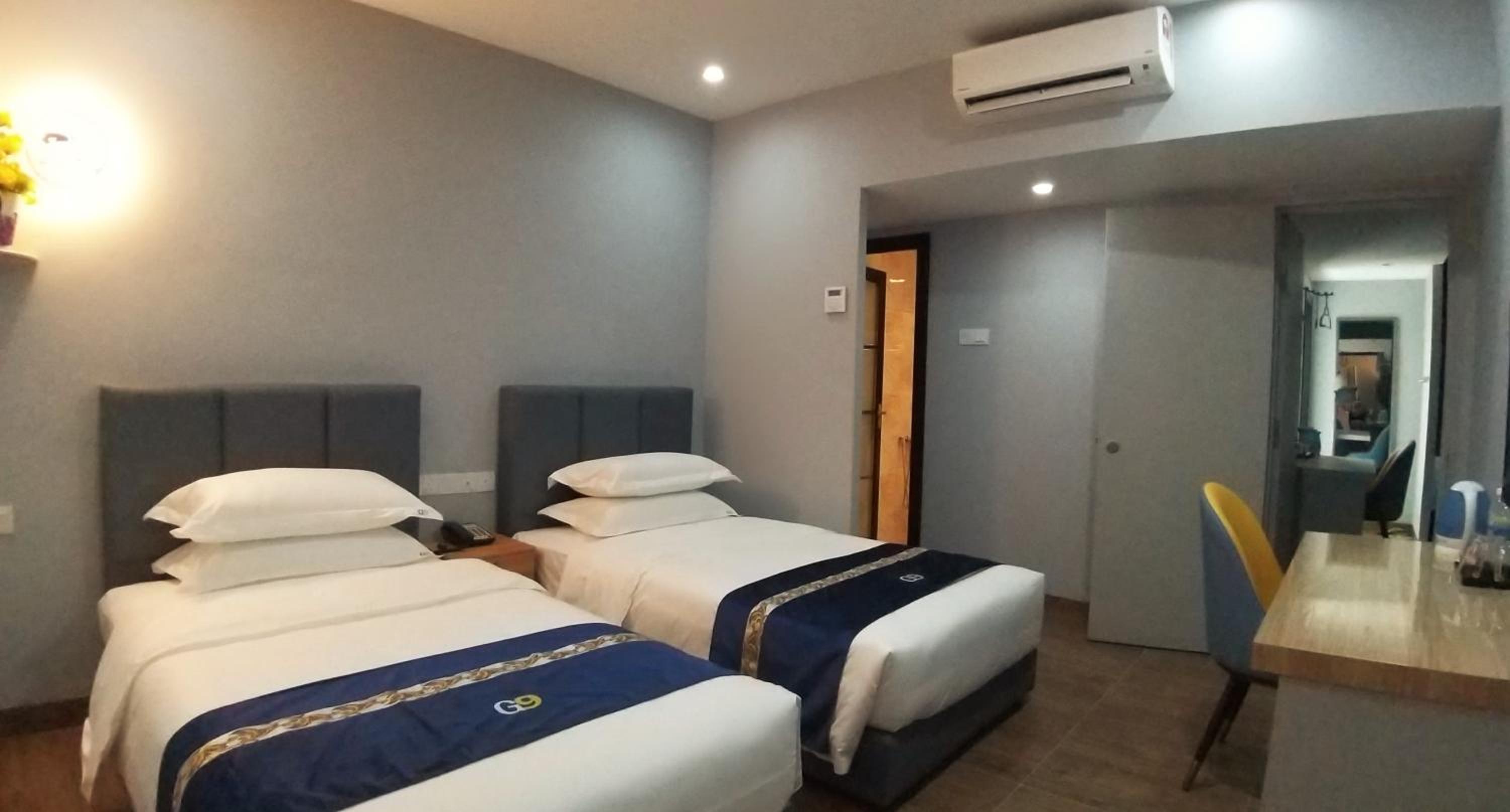 Superior Twin Room - Photo 3