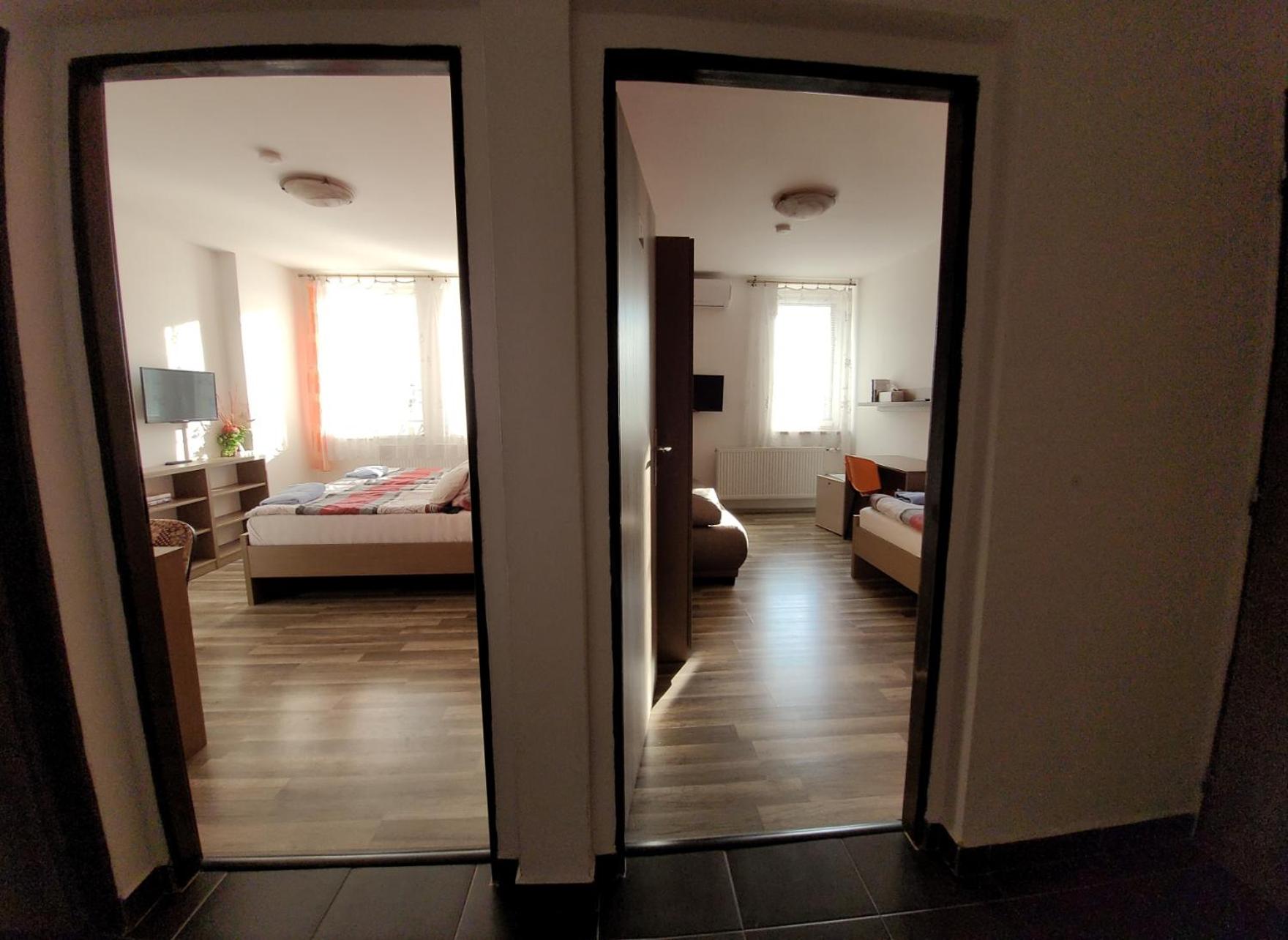 Triple Room photo 2