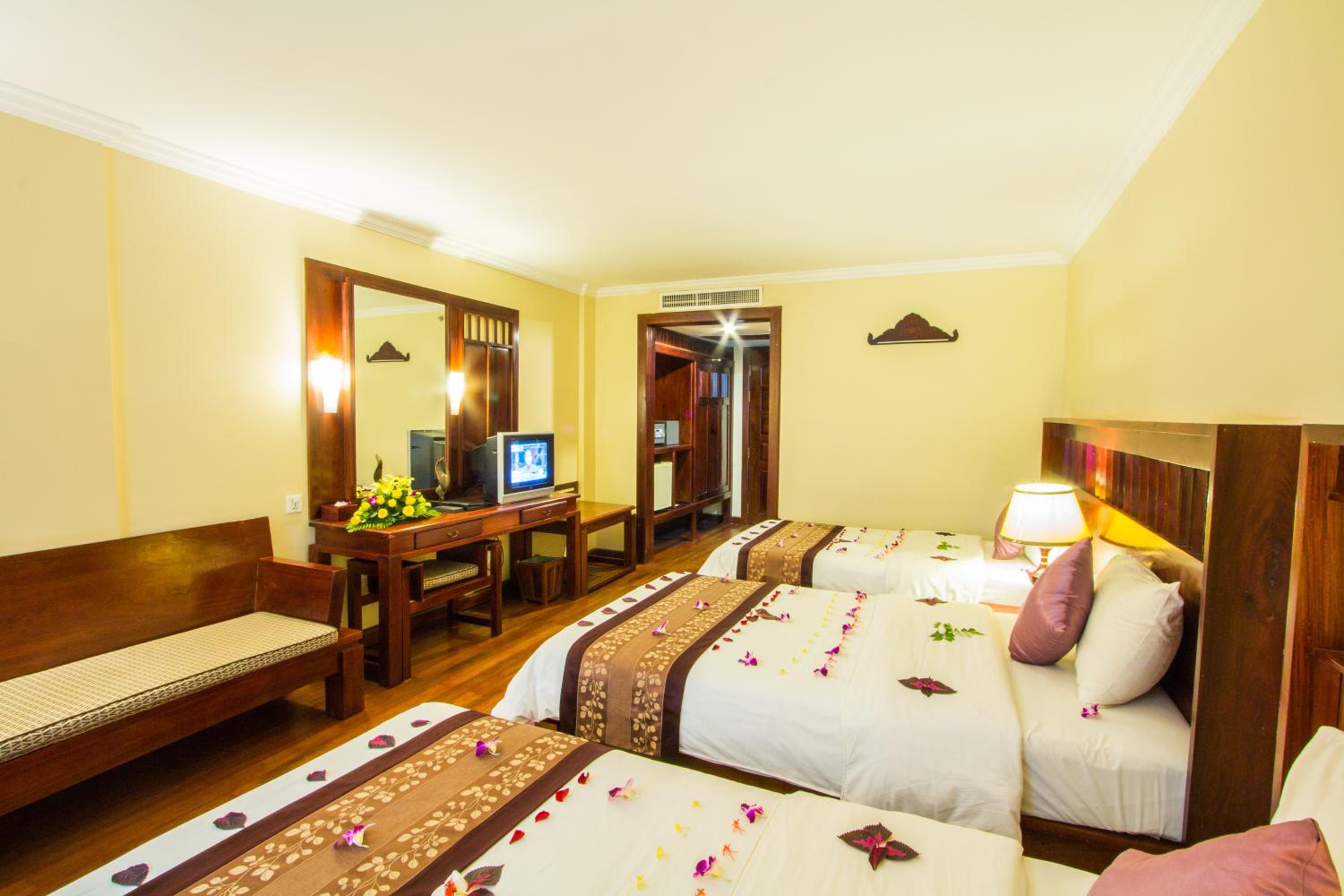 Superior Triple Room - Photo 1