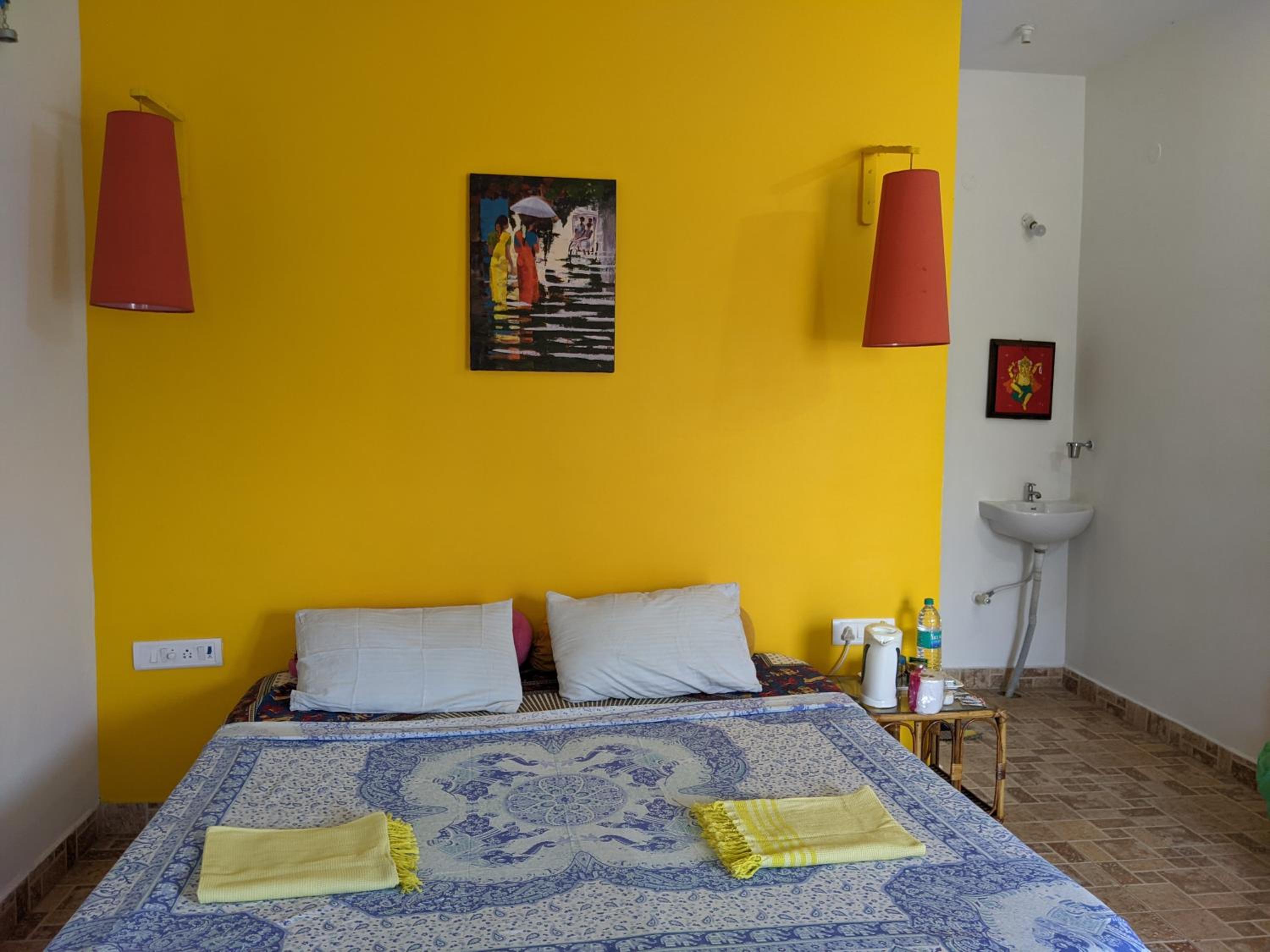 Deluxe Double Room with Balcony photo 1