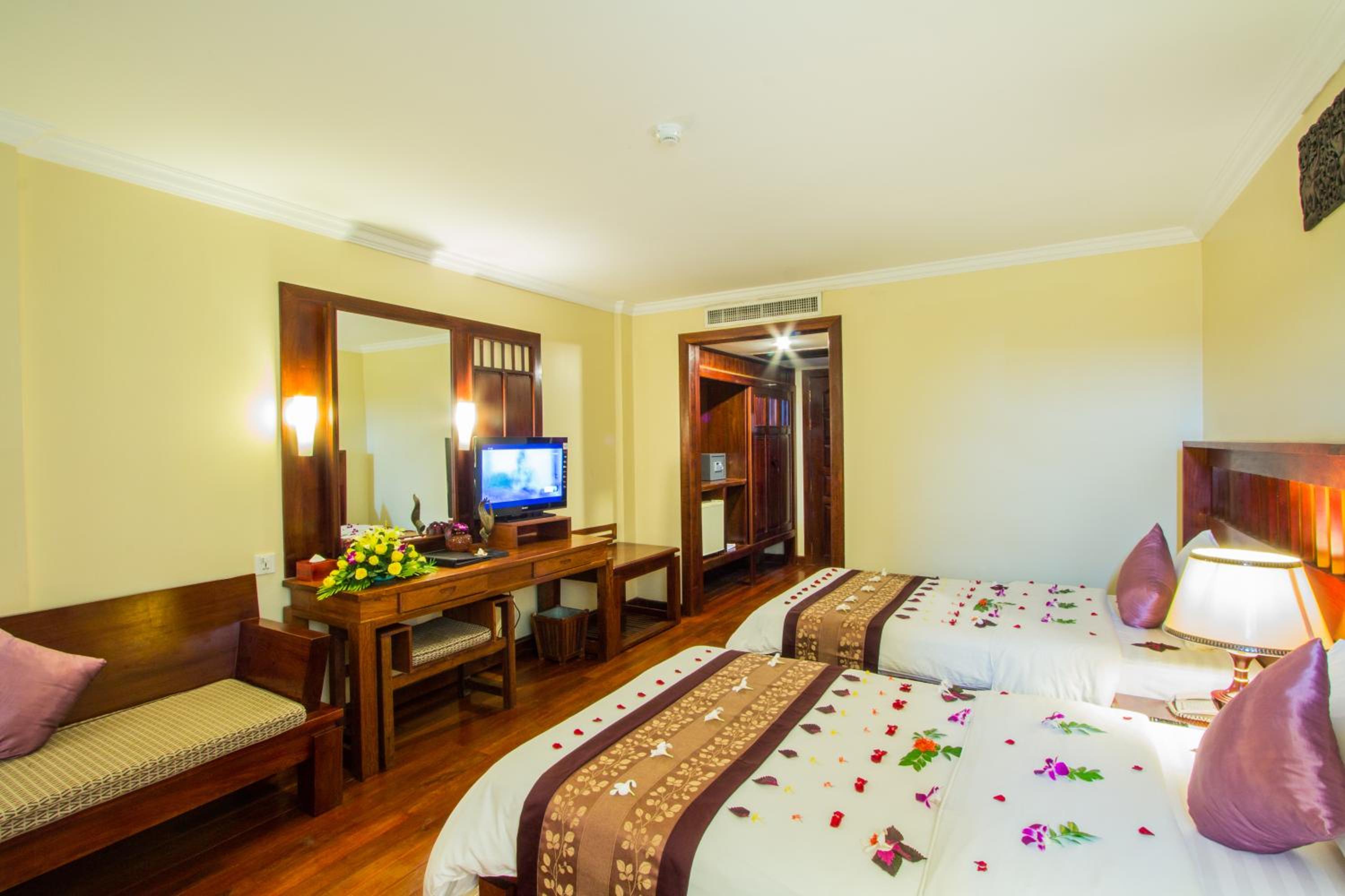 Superior Double or Twin Room - Photo 1