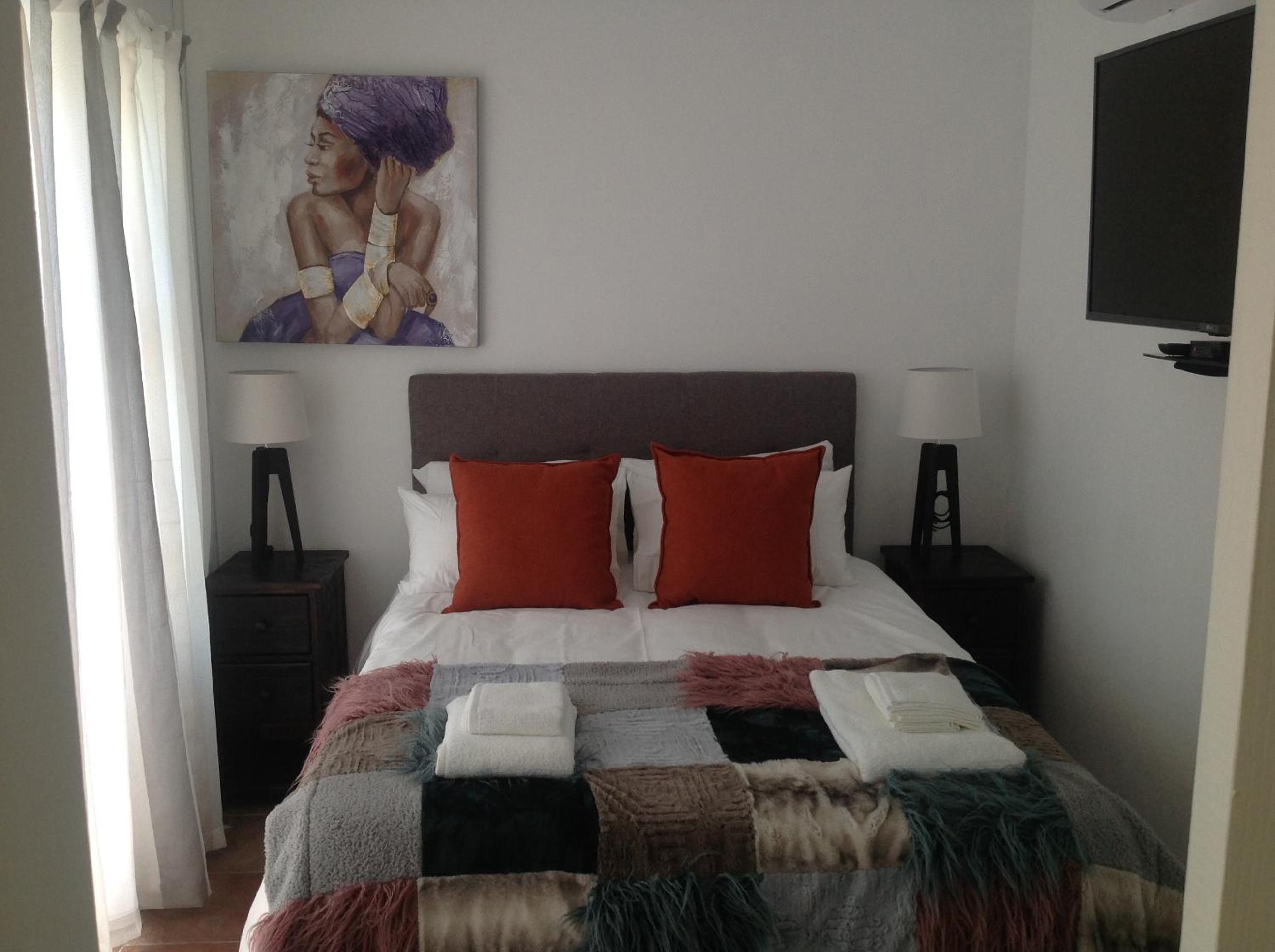 Double Room with Private Bathroom - Photo 1
