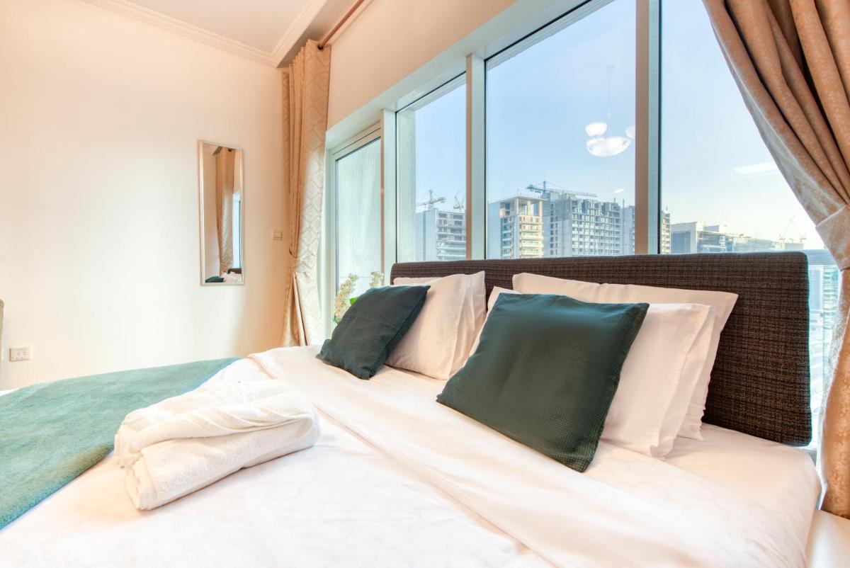 Studio Apartment photo 3
