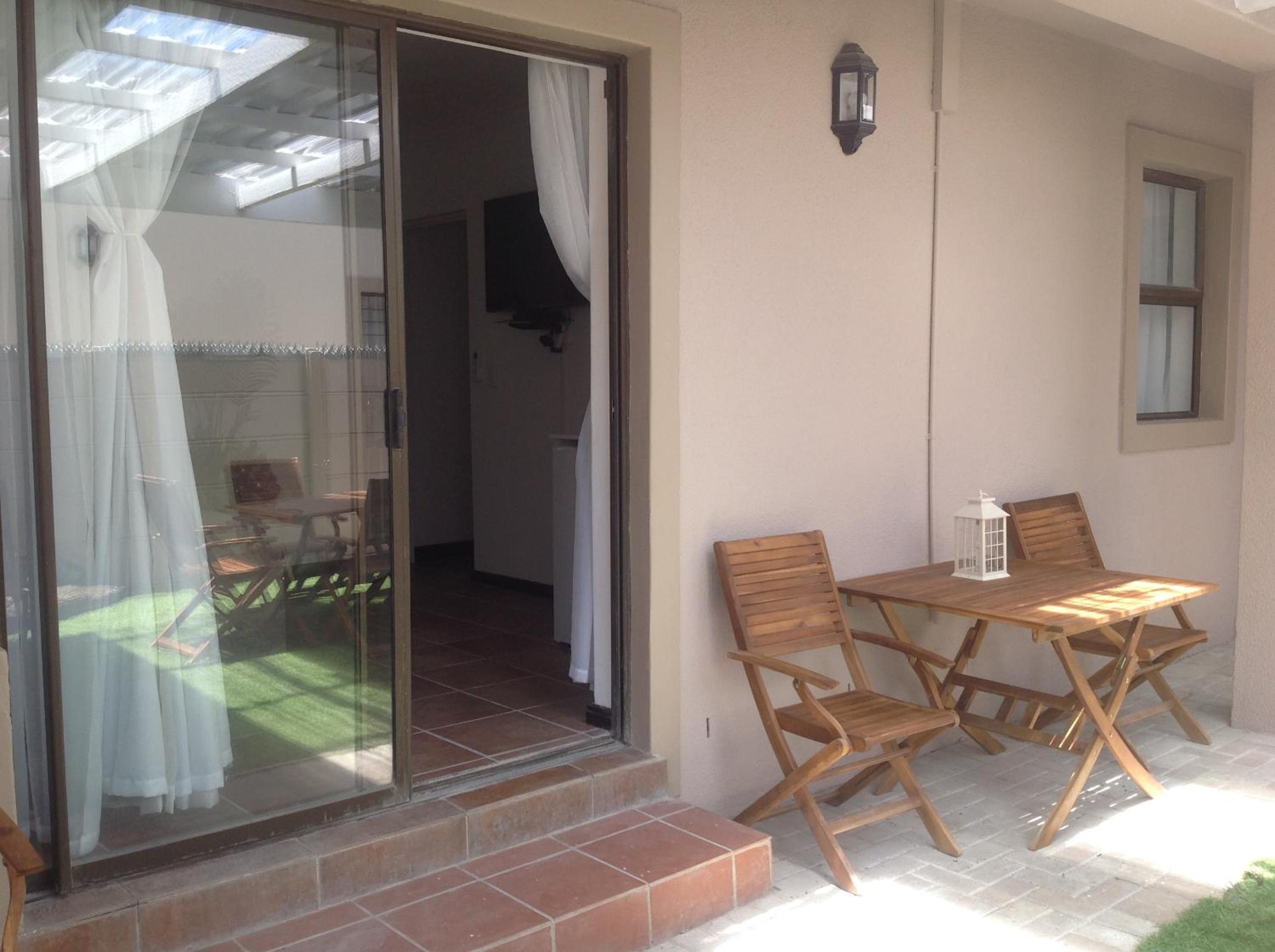 Double Room with Terrace - Photo 4
