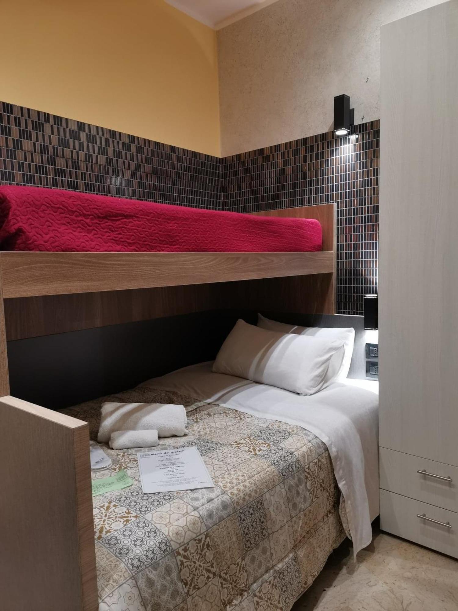 Single Room photo 1