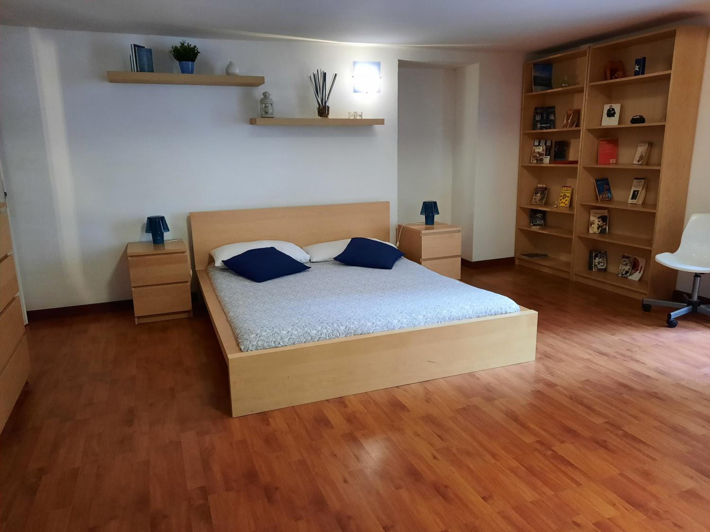 Double Room with Private External Bathroom