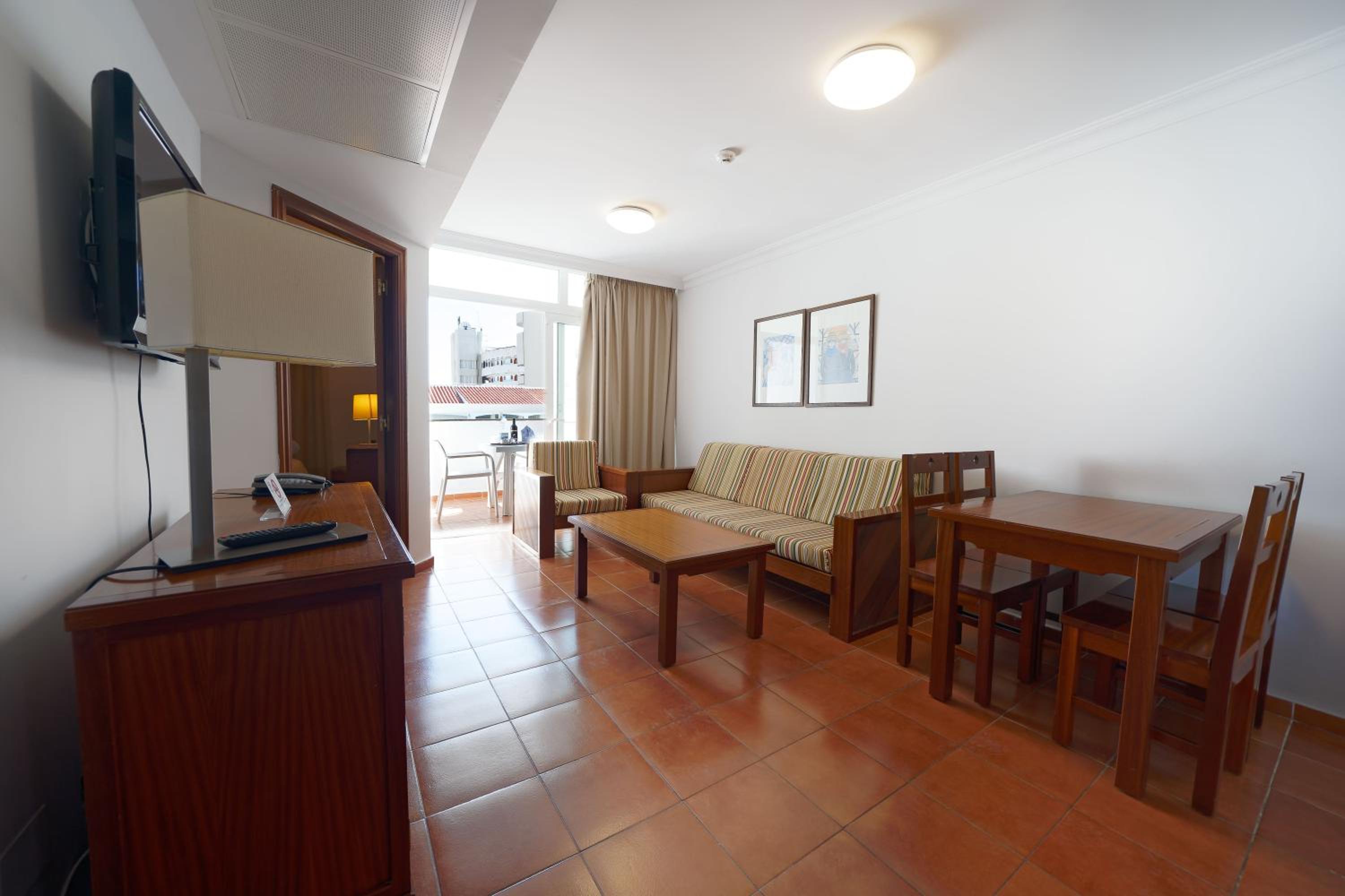Apartamento de dos habitaciones
