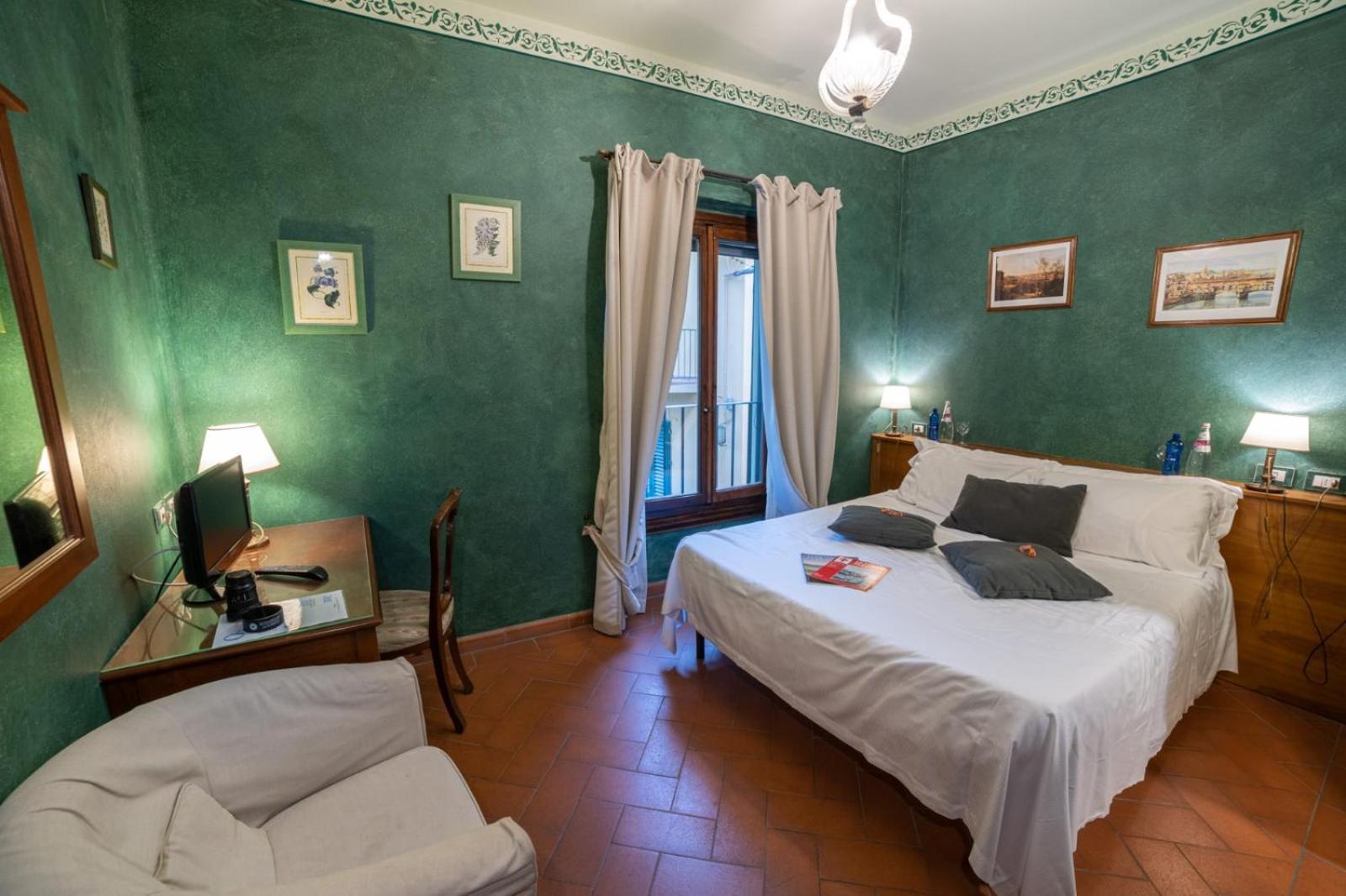 Economy Double Room - Photo 1