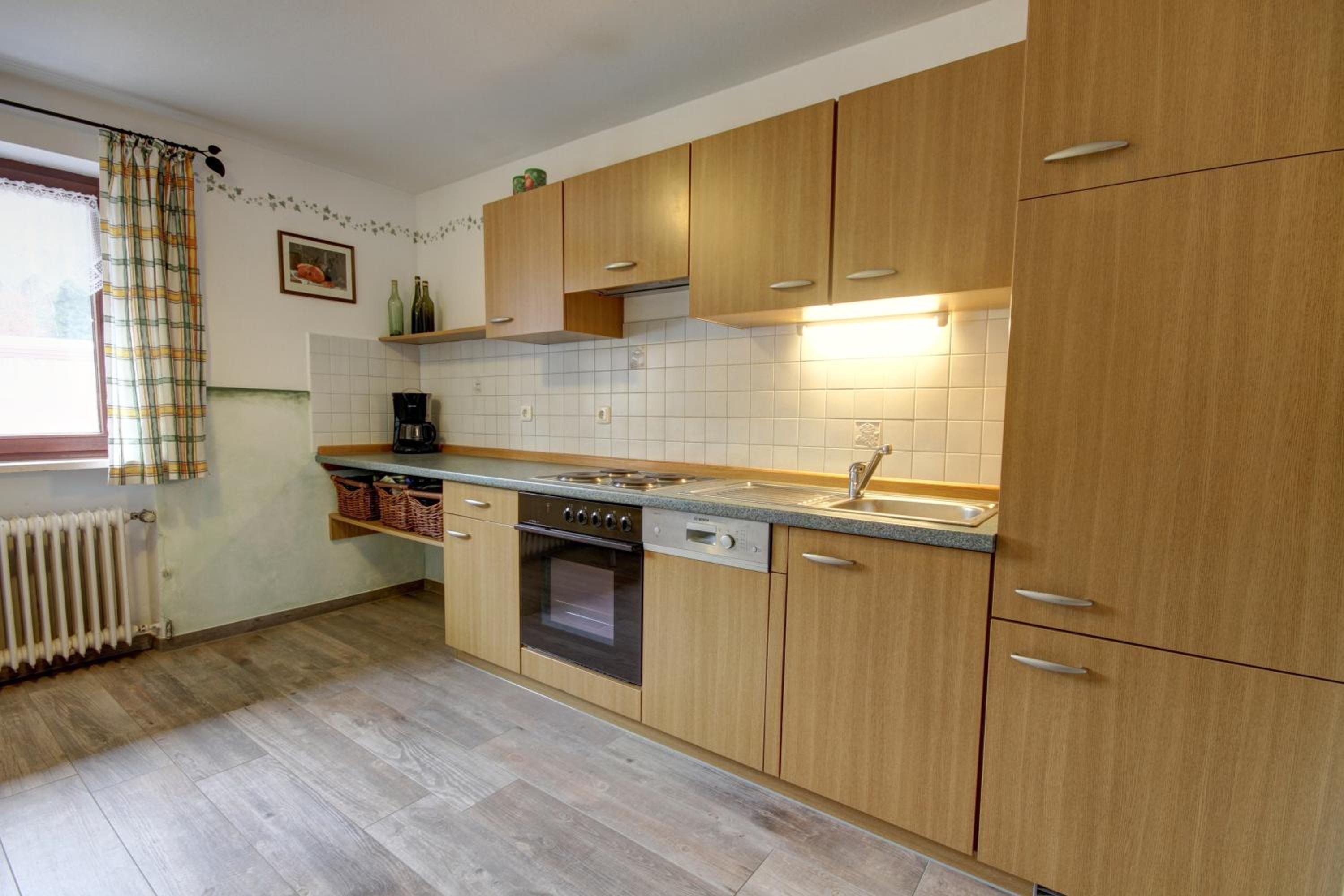 Apartment with Balcony photo 2