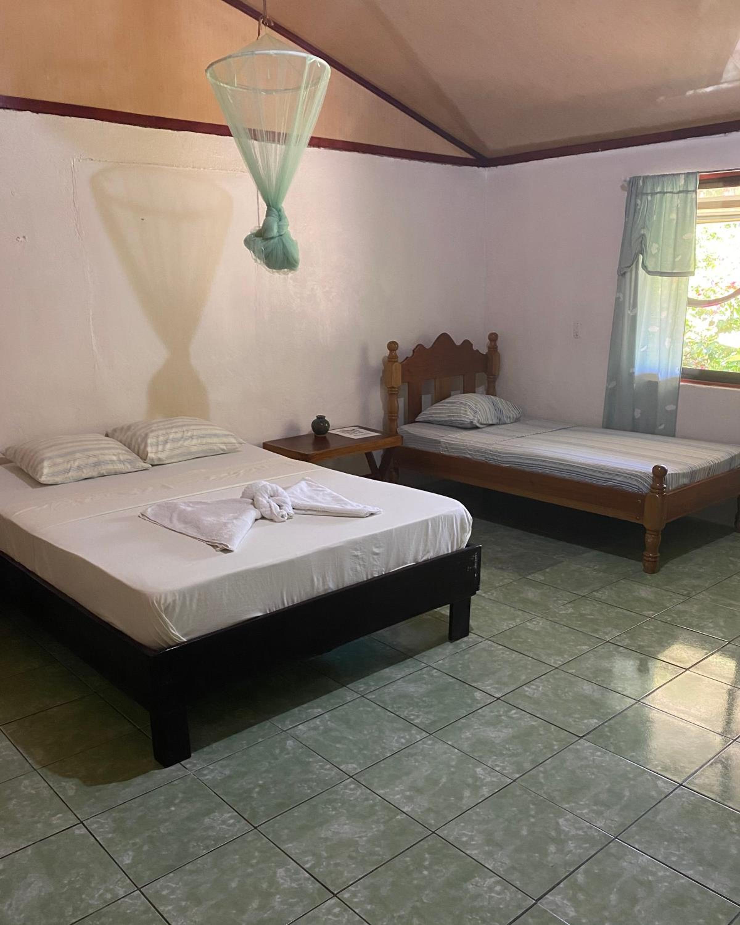 Habitación Familiar Estándar con Cocina Pequeña