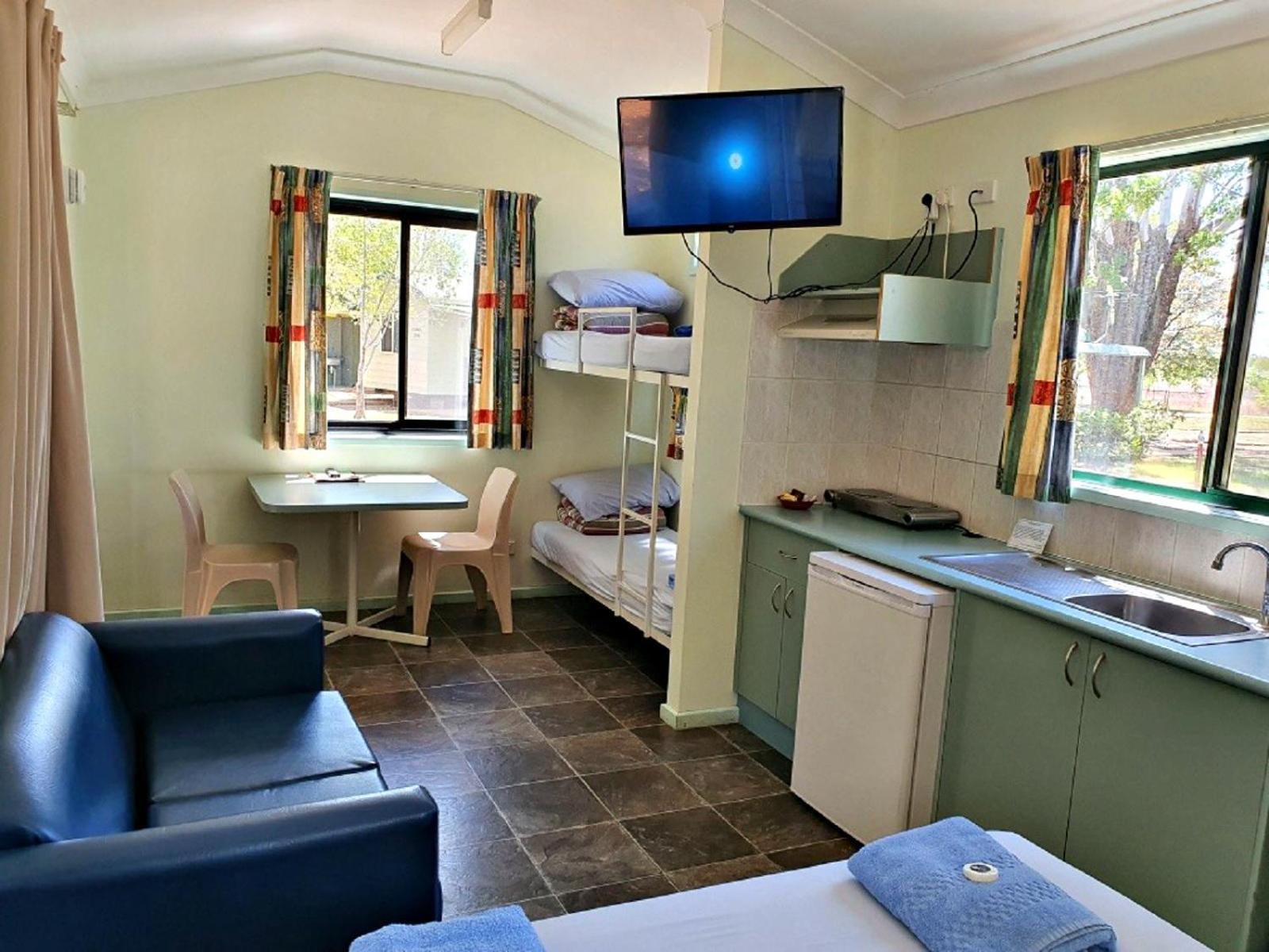 Standard Bungalow with Private External Bathroom photo 3