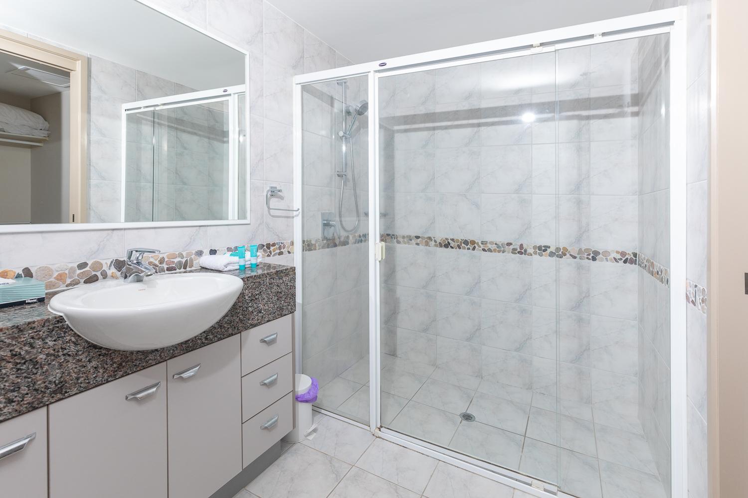 One-Bedroom Apartment with Premium Ocean View photo 3