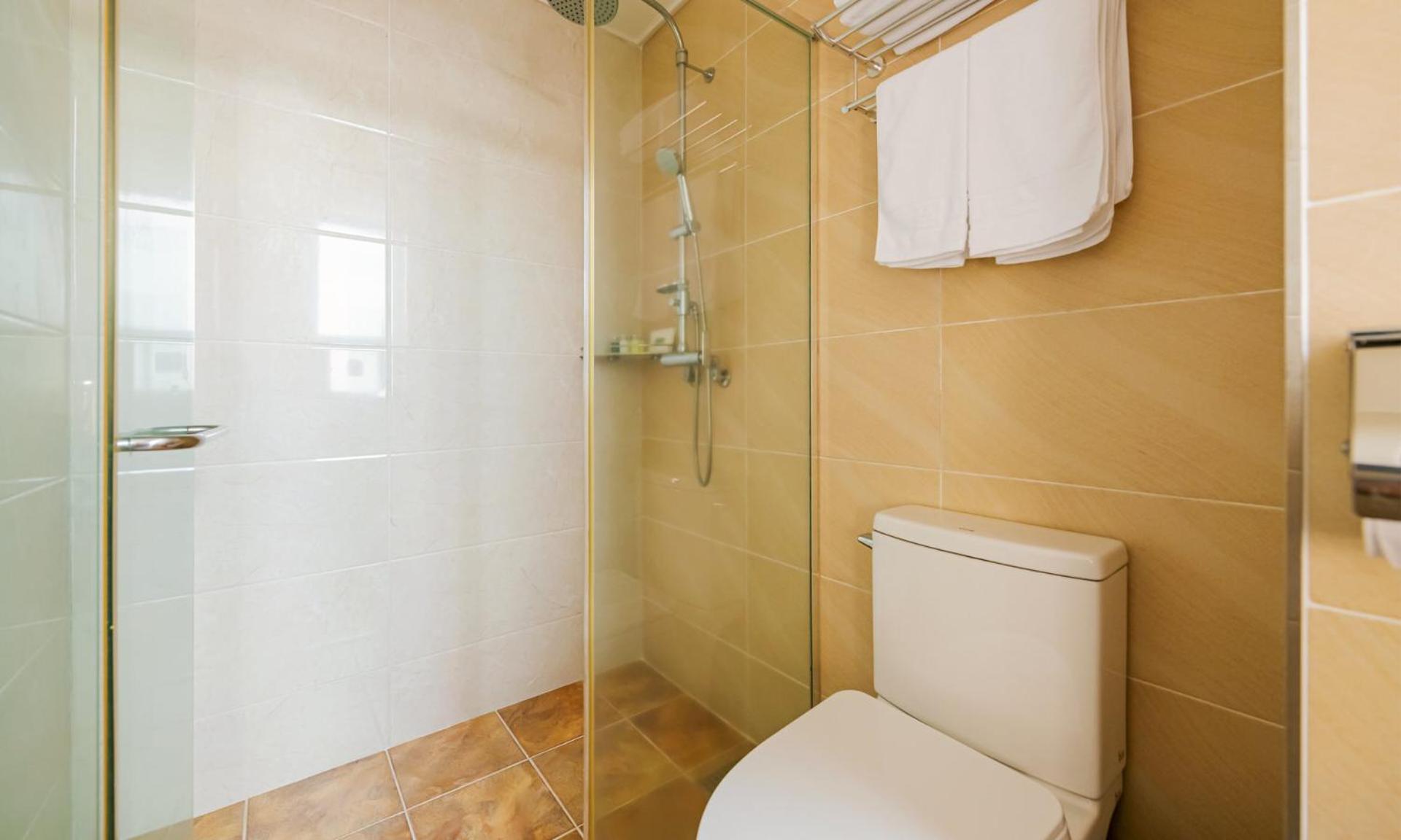 Duplex Quadruple Room - Photo 2
