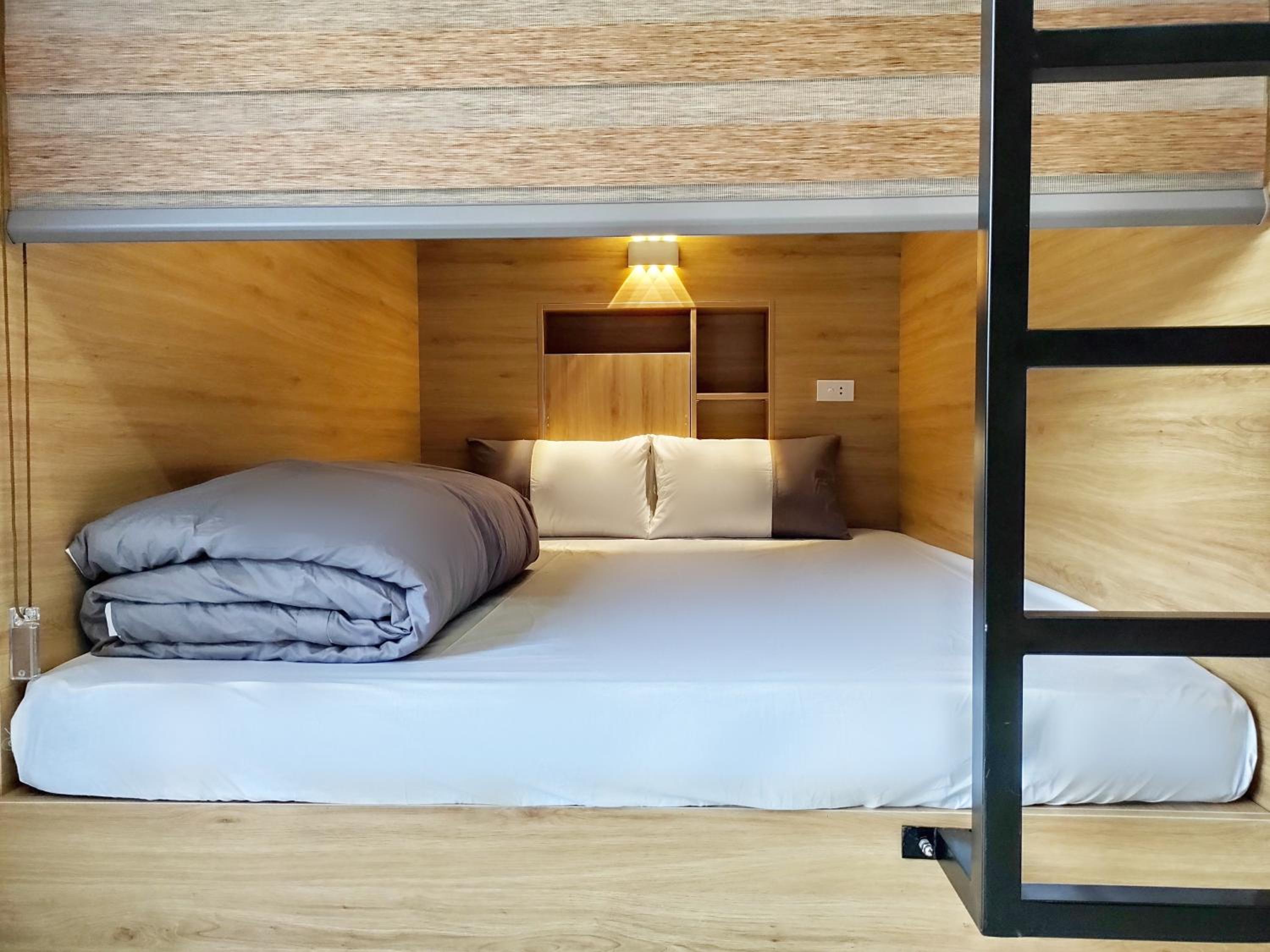Bunk Bed in Mixed Dormitory Room photo 2