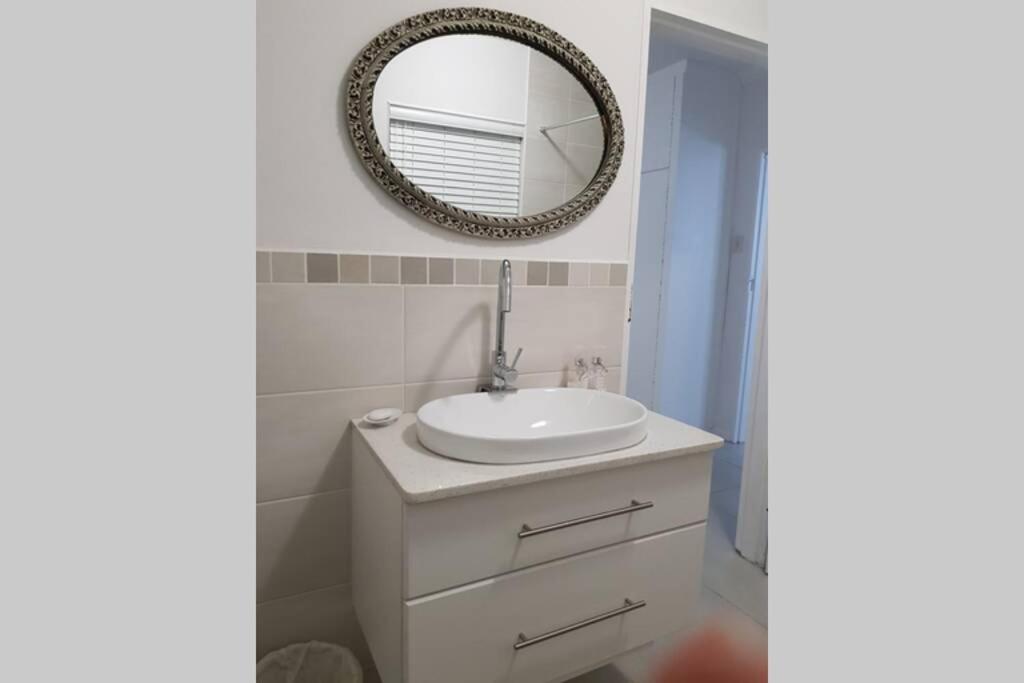 One-Bedroom Apartment - Photo 11