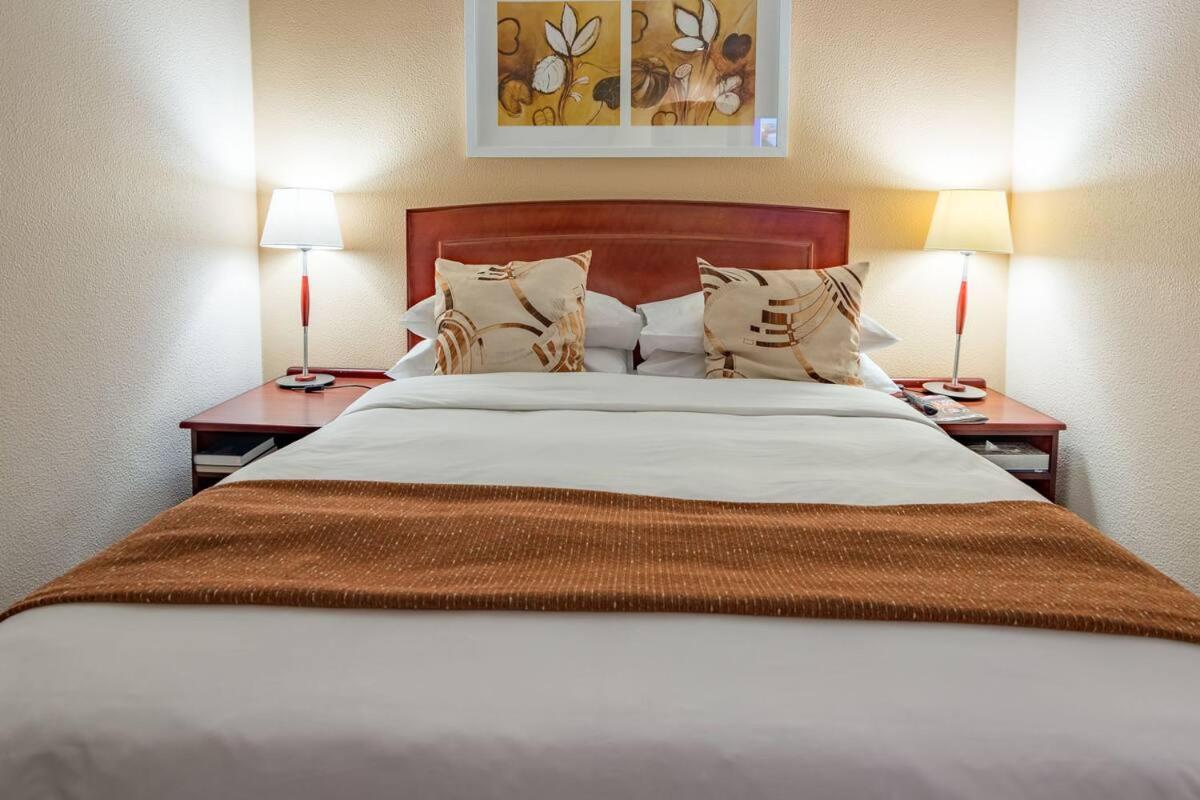 Double Room - Non-Smoking  photo 2